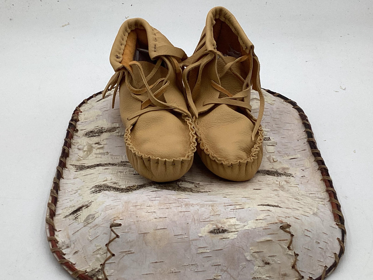 Child's Leather Moccasins – Anishinaabe/Ojibwe Artisan made
