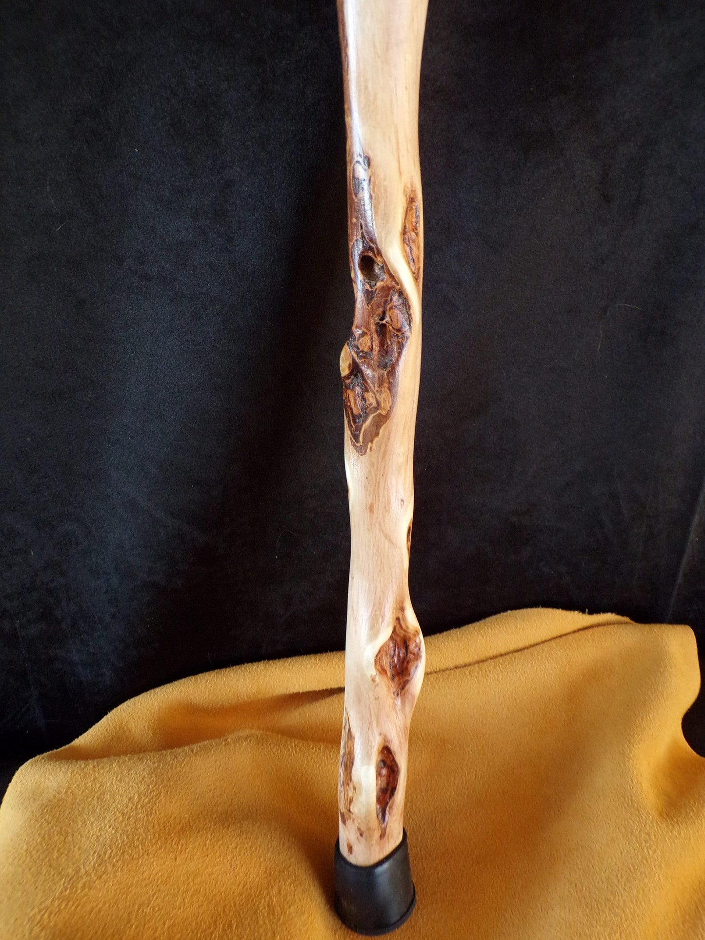 33 Inch Diamond Willow Walking Cane - Hand Carved Ojibwe Artisan