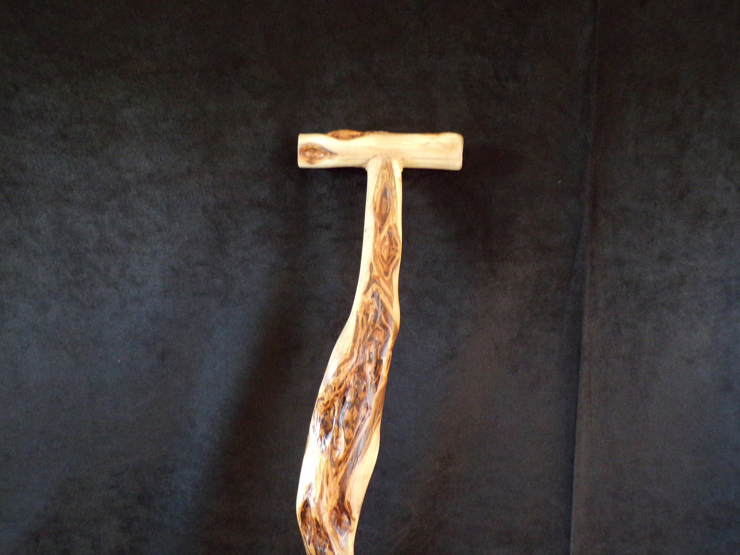 33 Inch Diamond Willow Walking Cane - Hand Carved Ojibwe Artisan