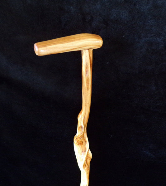 36 Inch Diamond Willow Walking Cane: Hand Carved Ojibwe Wood