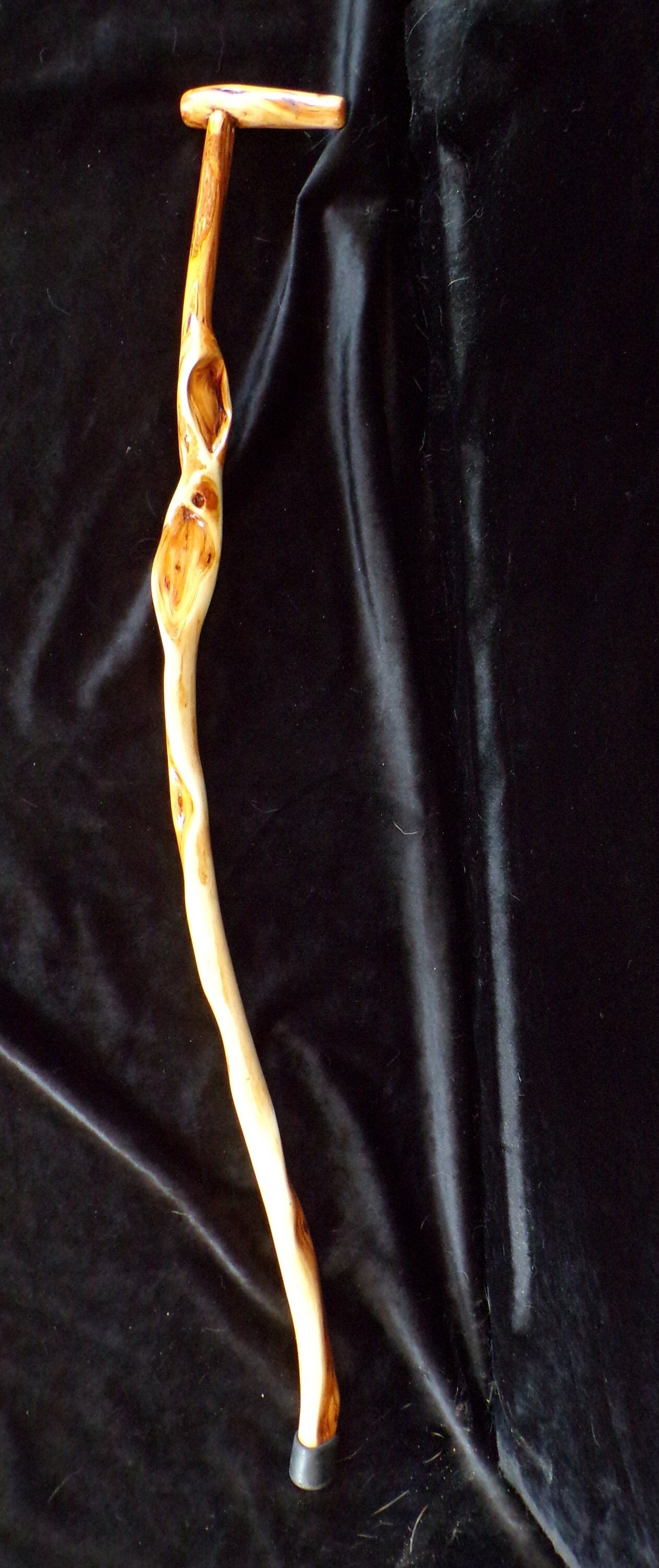 36 Inch Diamond Willow Walking Cane: Hand Carved Ojibwe Wood