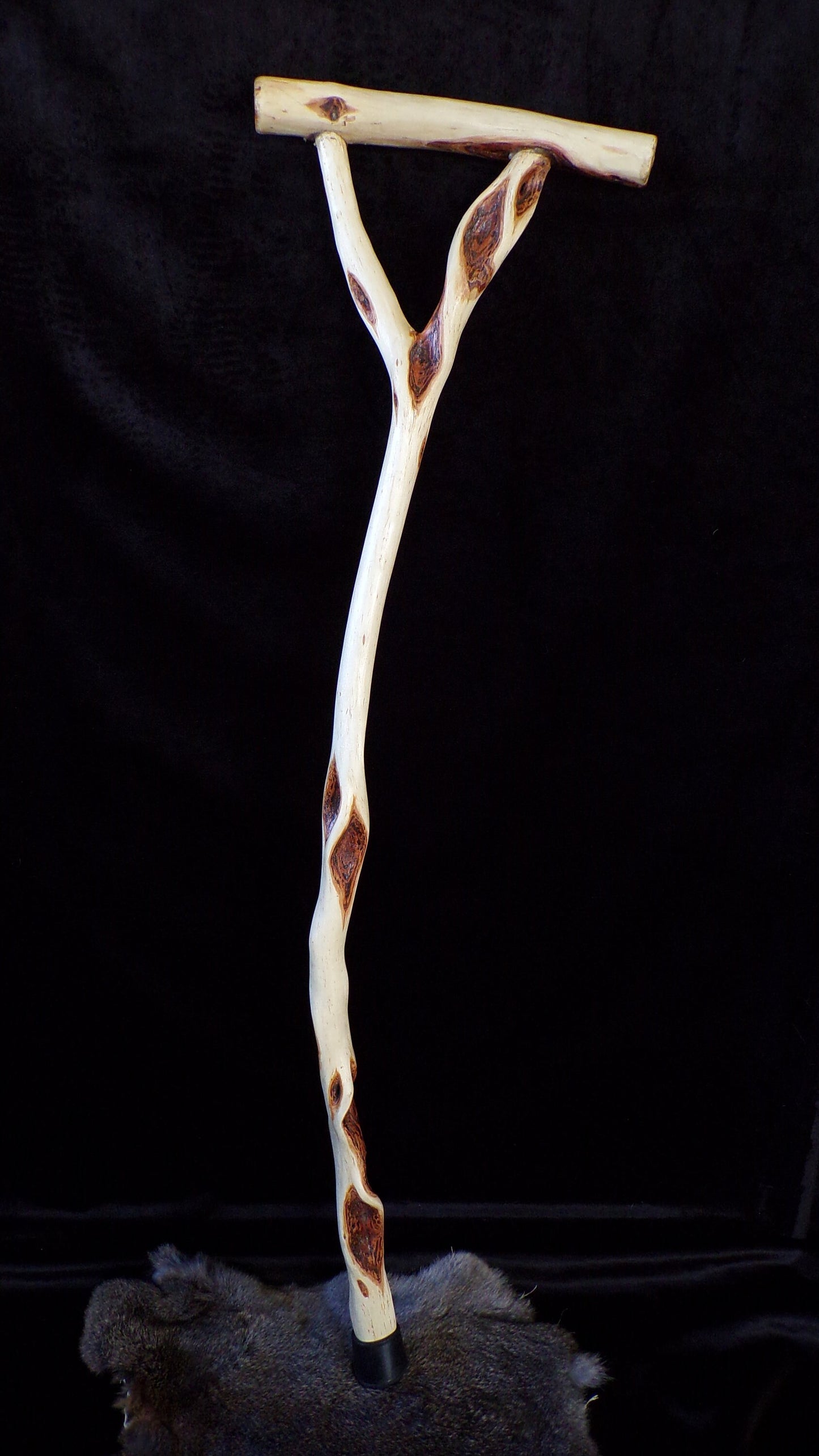 40 Inch Diamond Willow Cane: Anishinaabe Hand Carved Walking Stick