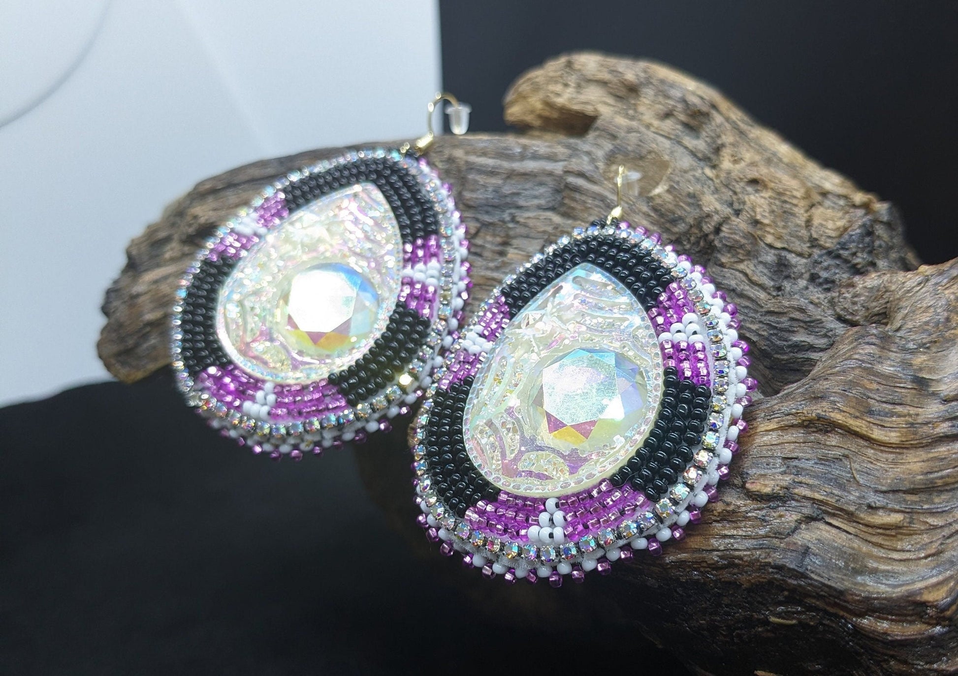 Hand-Beaded Teardrop Earrings: Ojibwe/Anishinaabe Made with Czech Glass