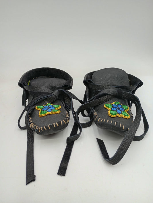 Hand Sewn Beaded Leather Moccasins: Ojibwe Made