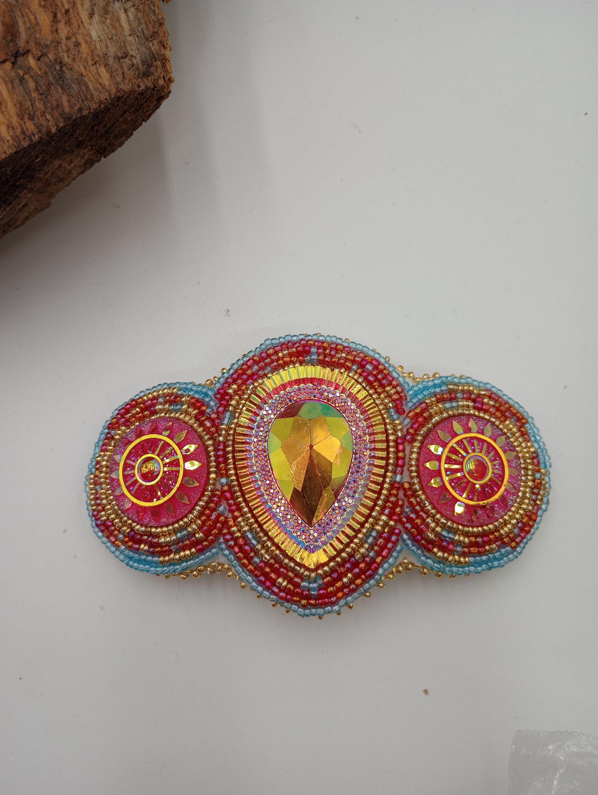 Ojibwe Beaded Hair Barrette: Handcrafted Leather & Metal Clip