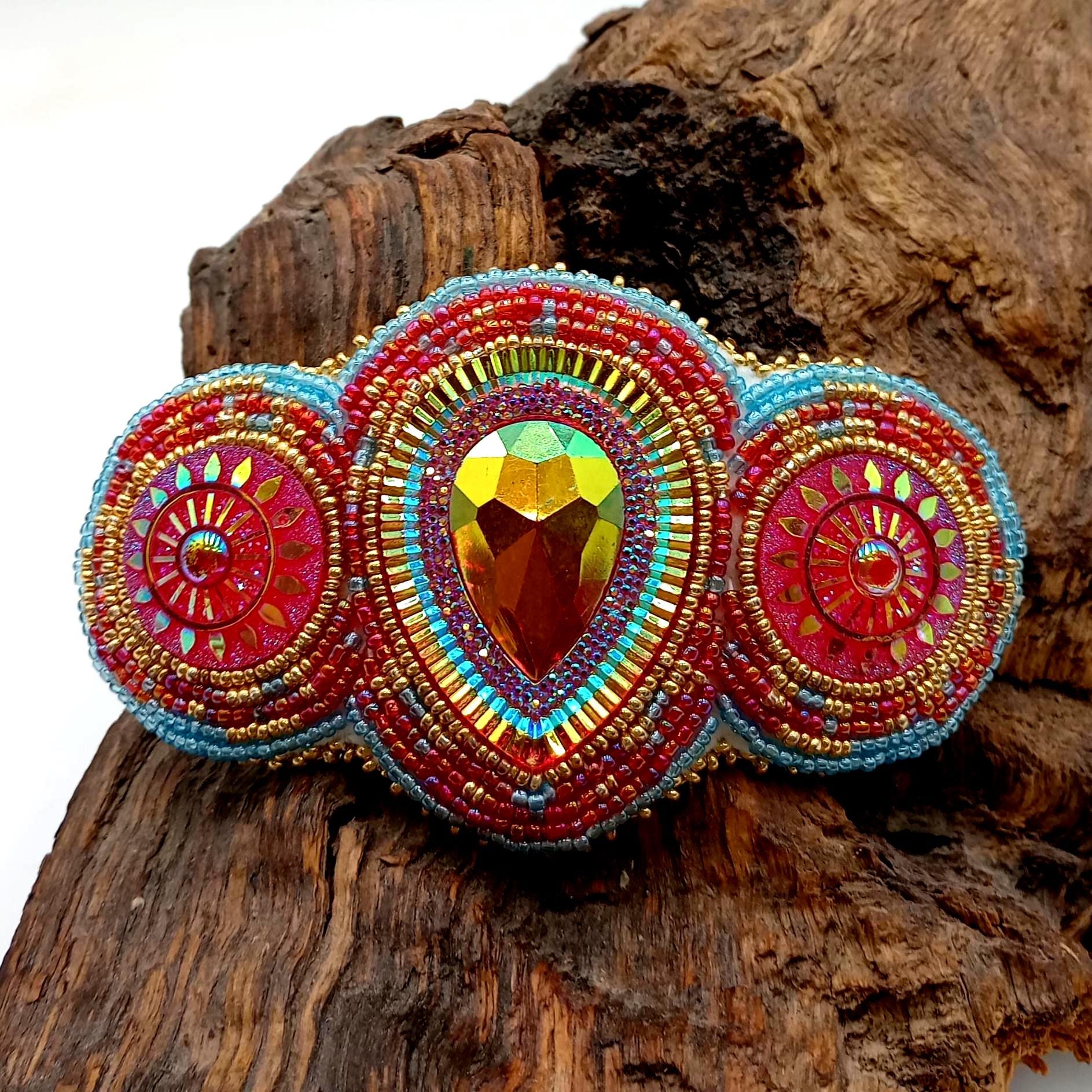 Ojibwe Beaded Hair Barrette: Handcrafted Leather & Metal Clip