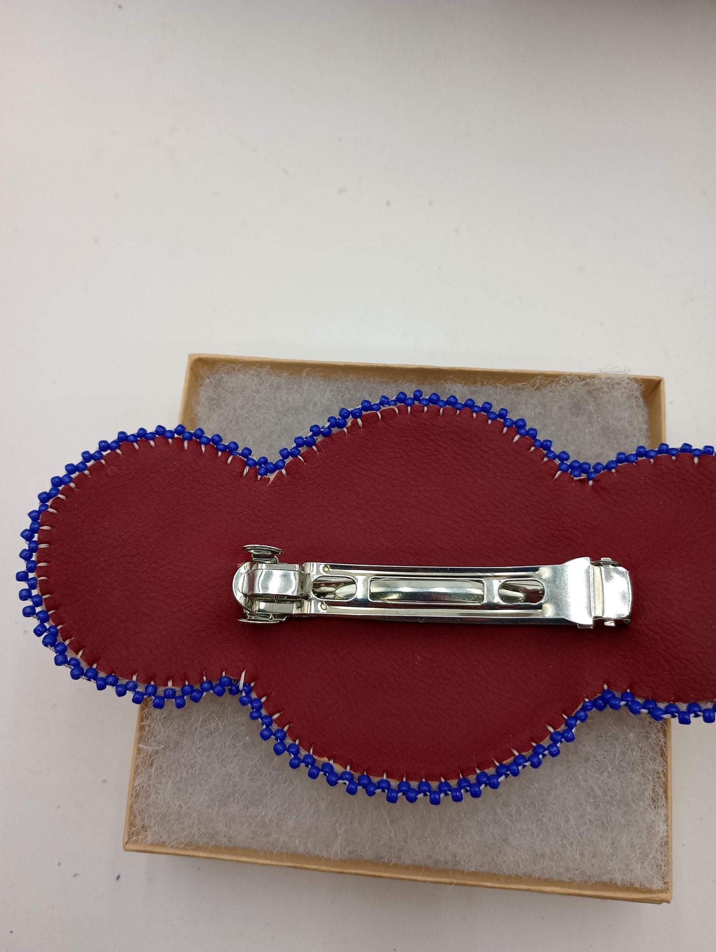 Ojibwe Beaded Hair Barrette: Handcrafted Floral Design