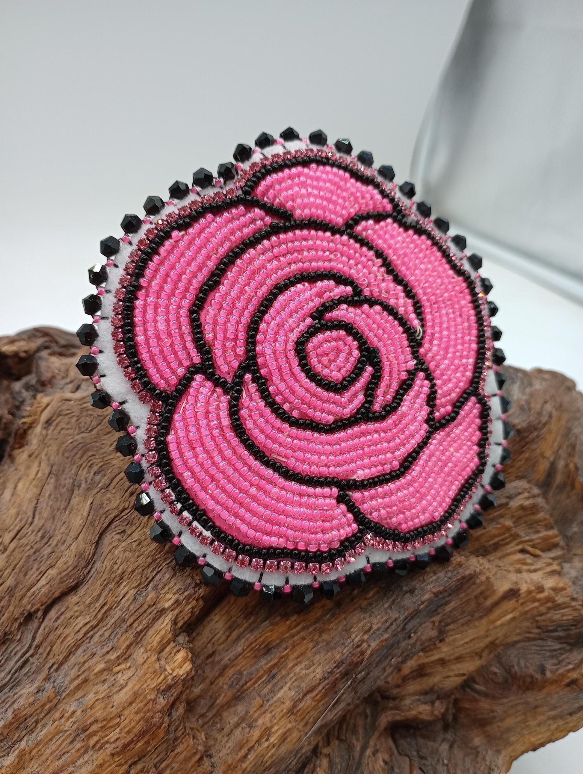 Handmade Beaded Hair Barrette – Ojibwe Anishinaabe Artisan Design