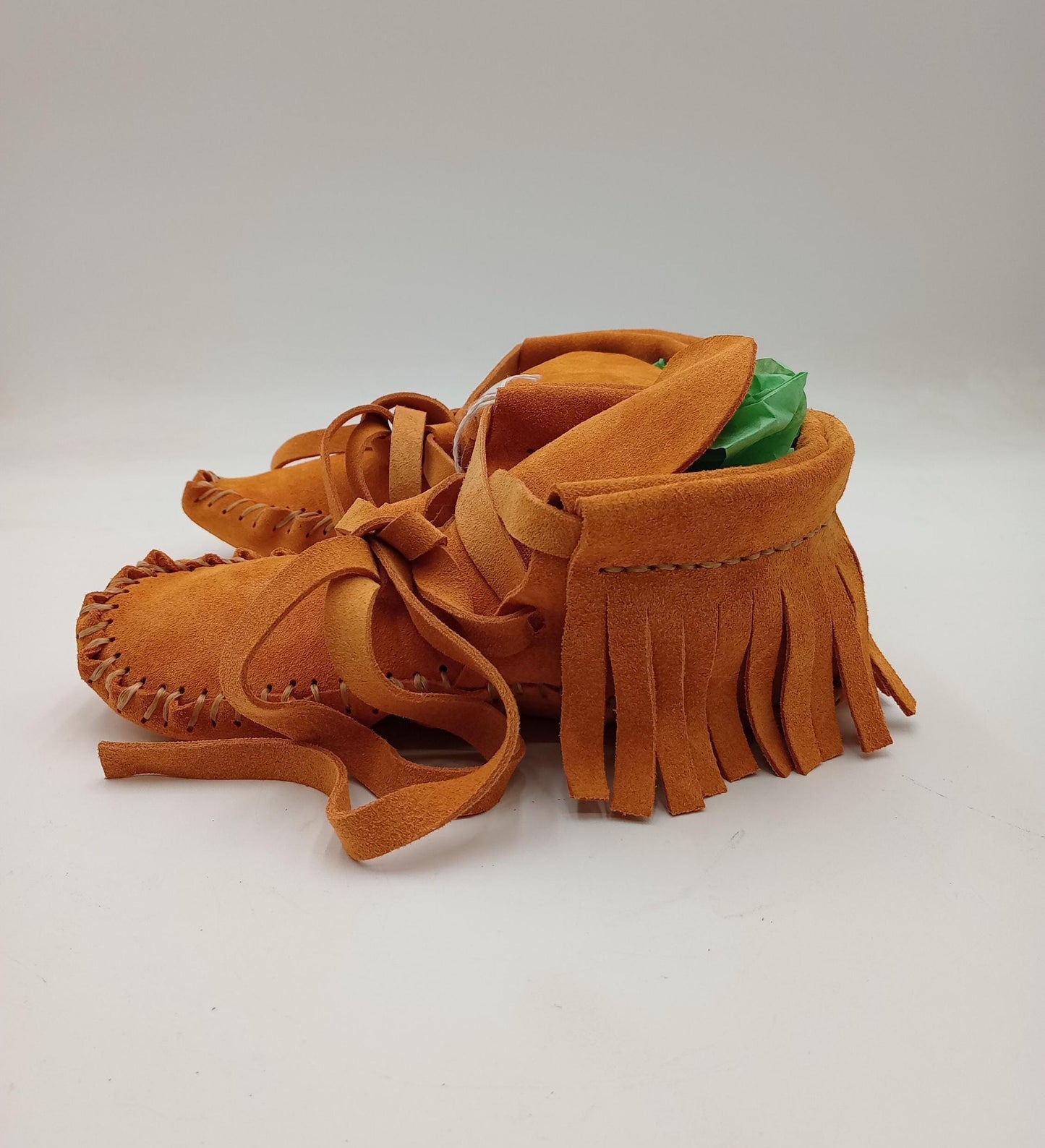 Handmade Leather Moccasins: Anishinaabe/Ojibwe Artisan Crafted - Women's Size 8