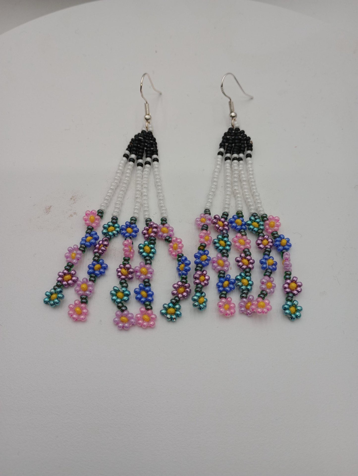 Handmade Daisy Fringe Earrings: Anishinaabe Beadwork