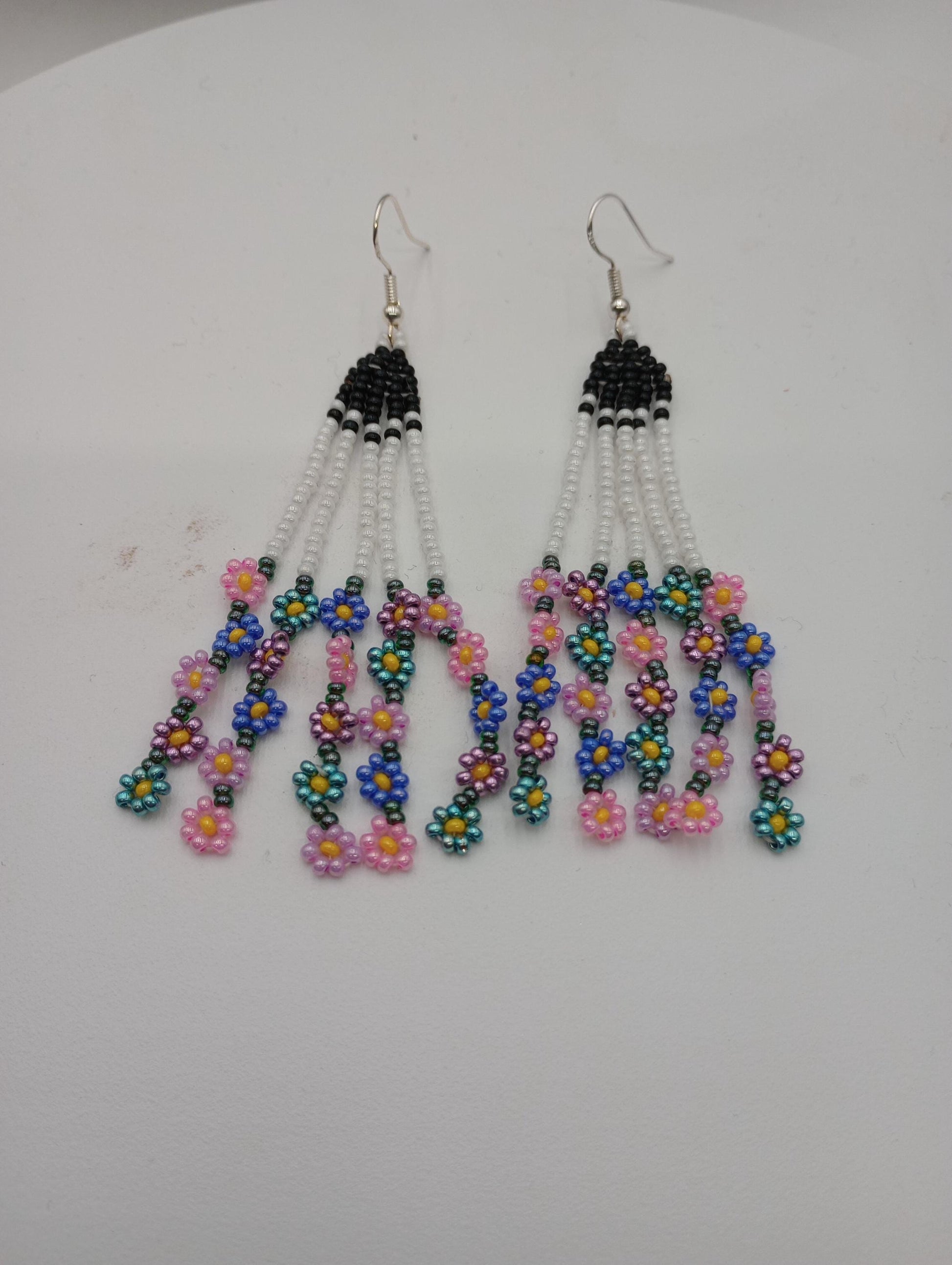 Handmade Daisy Fringe Earrings: Anishinaabe Beadwork