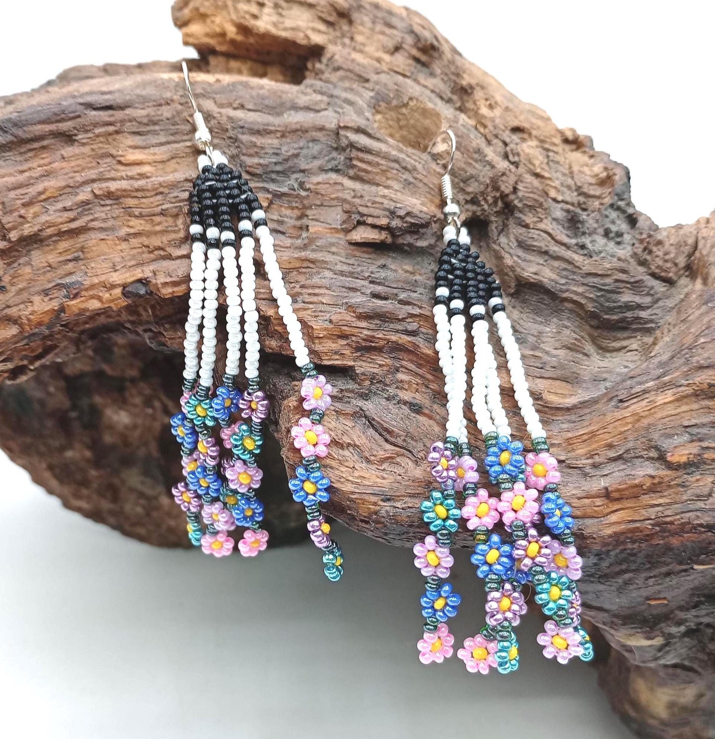 Handmade Daisy Fringe Earrings: Anishinaabe Beadwork