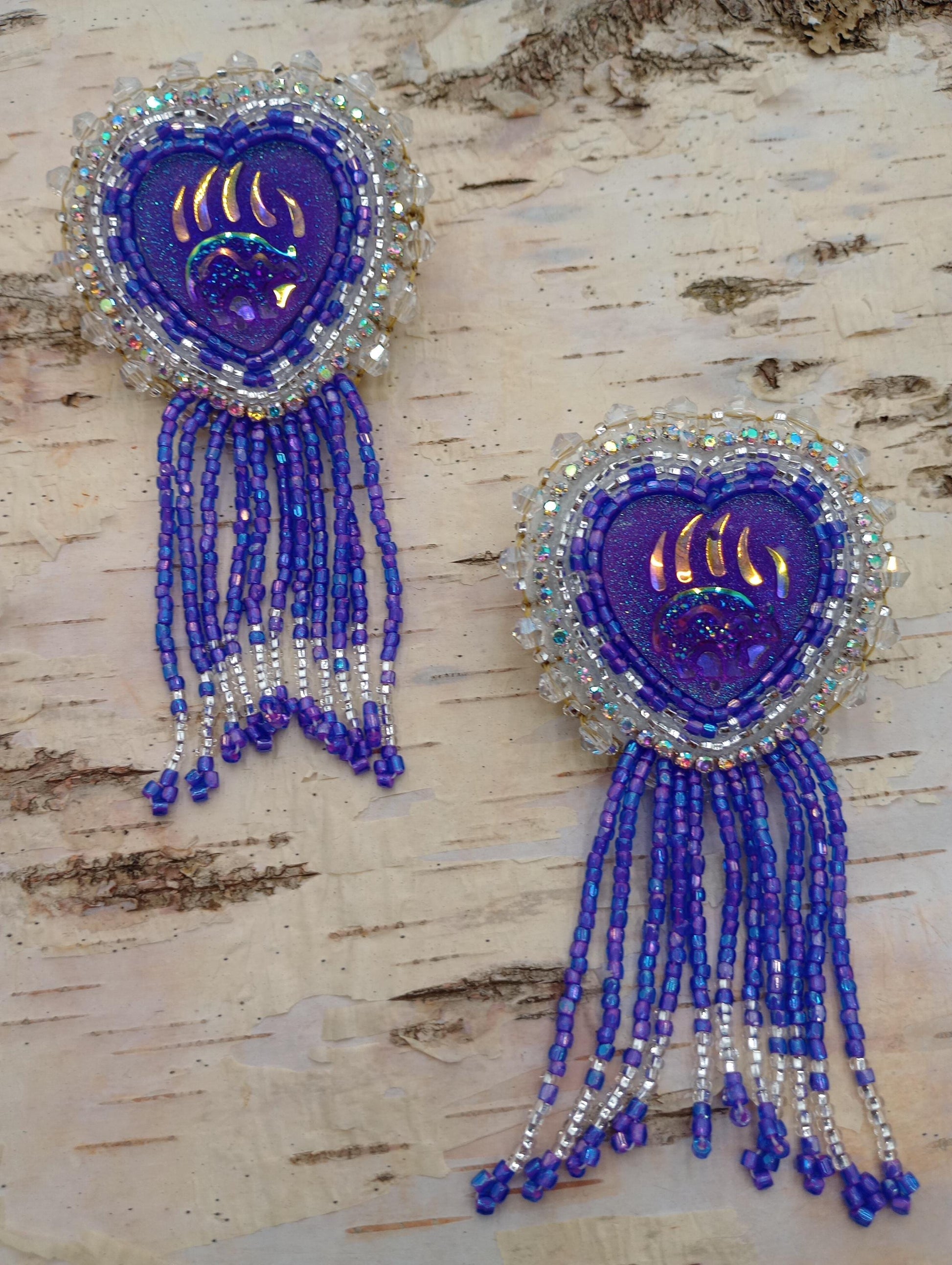 Lavender Beaded Bear Paw Earrings: Anishinaabe Ojibwe Beadwork