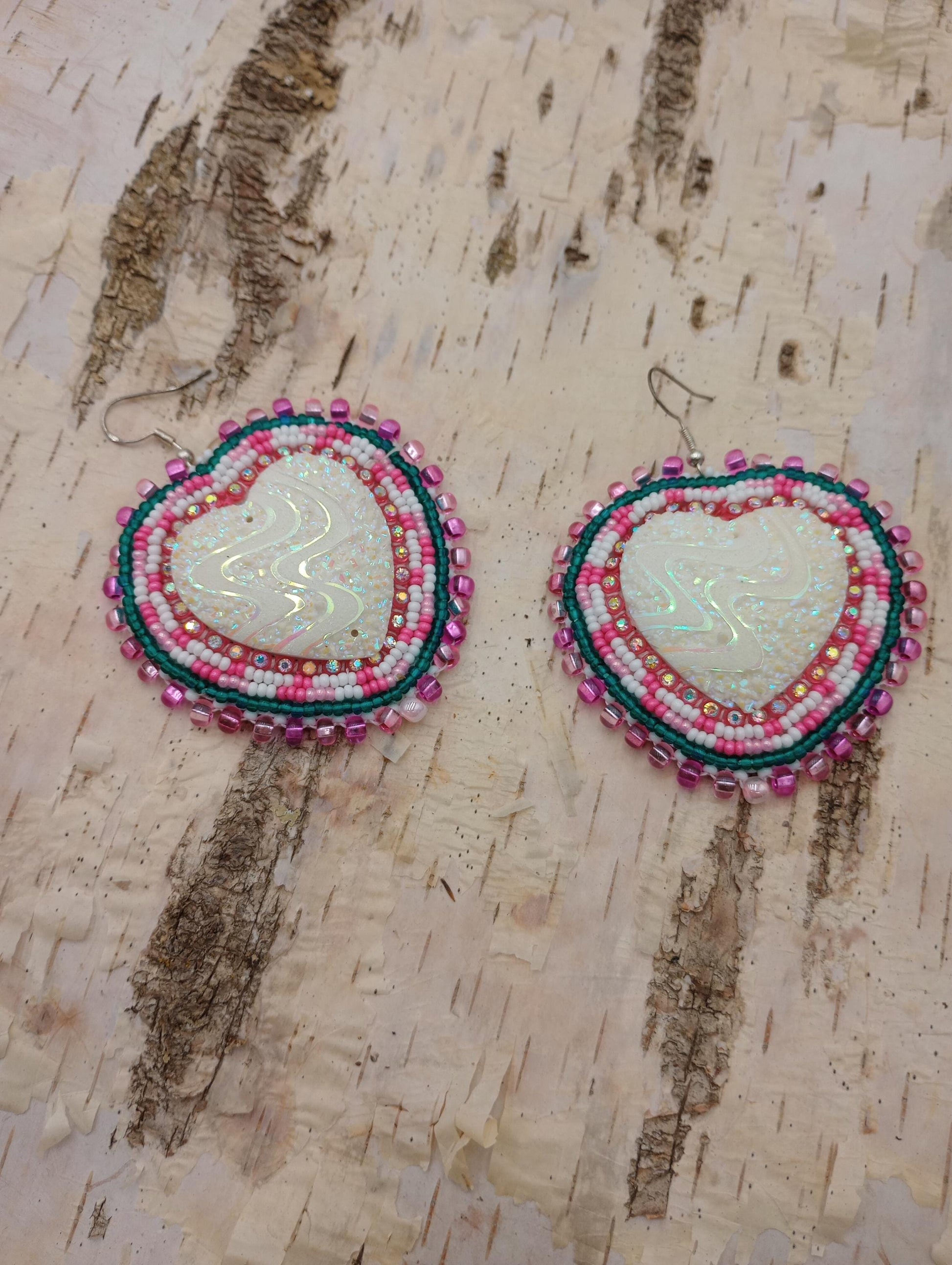 Hypnotizing Violet Shimmering Heart Earrings - Anishinaabe/Ojibwe Made