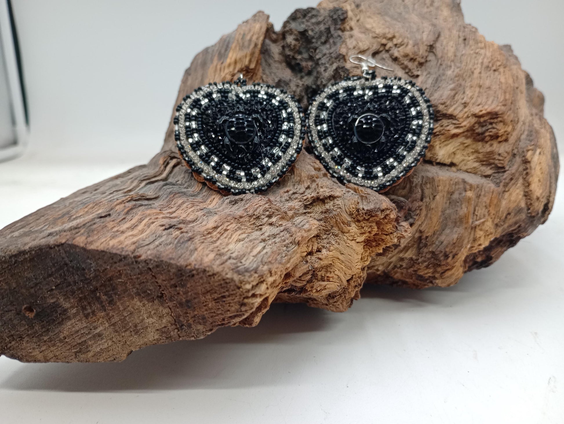 3D turtle Indigenous Beaded Heart Earrings – Black Turtle, Czech Glass