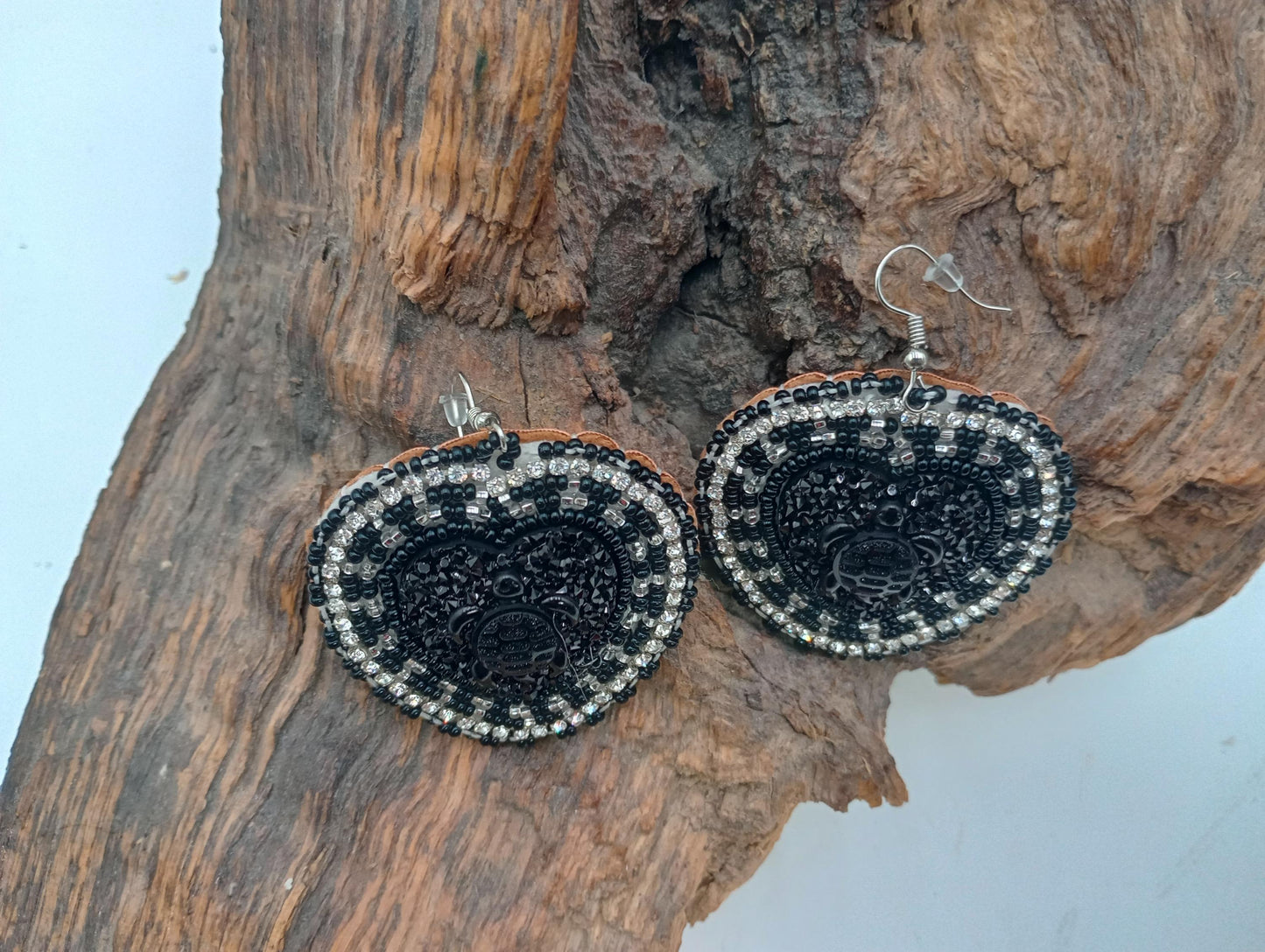 3D turtle Indigenous Beaded Heart Earrings – Black Turtle, Czech Glass