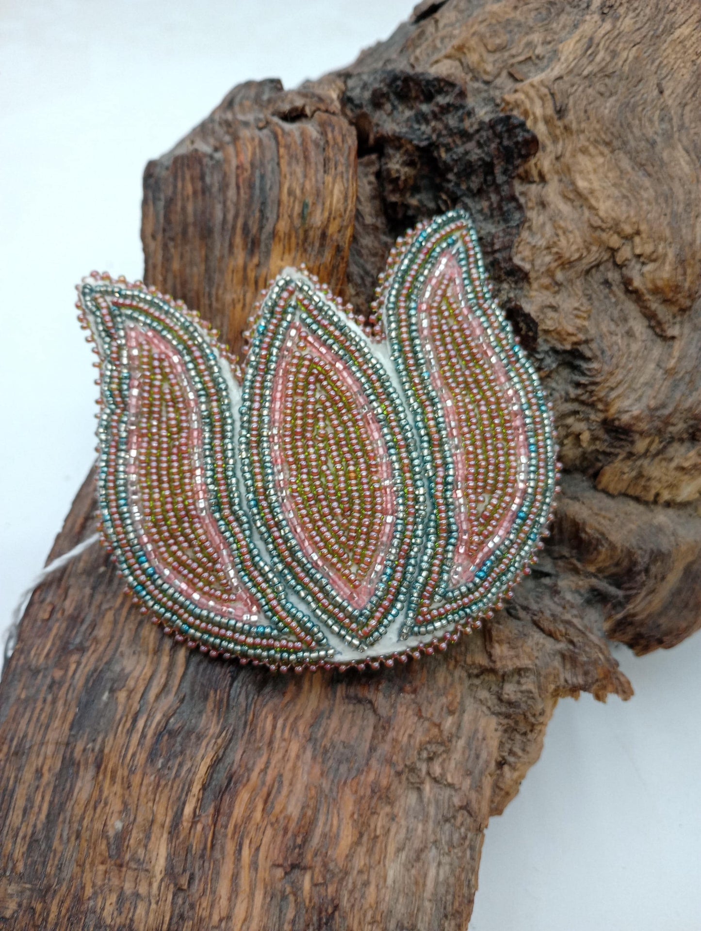 Beautiful Barrette by Anishinaabe/Ojibwe Bead Artist- Free Shipping