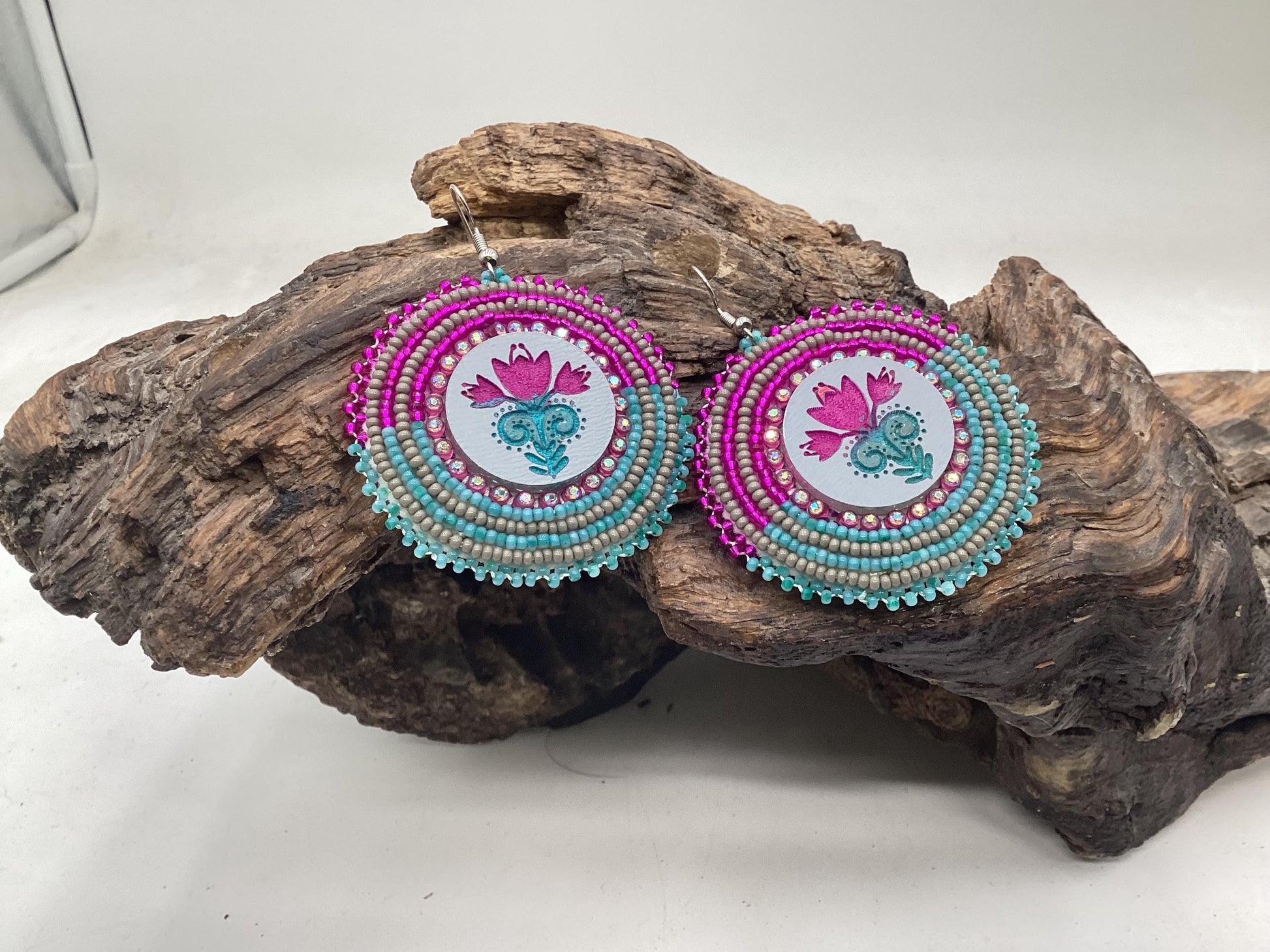 Handmade Beaded Earrings: Anishinaabe Ojibwe Beadwork