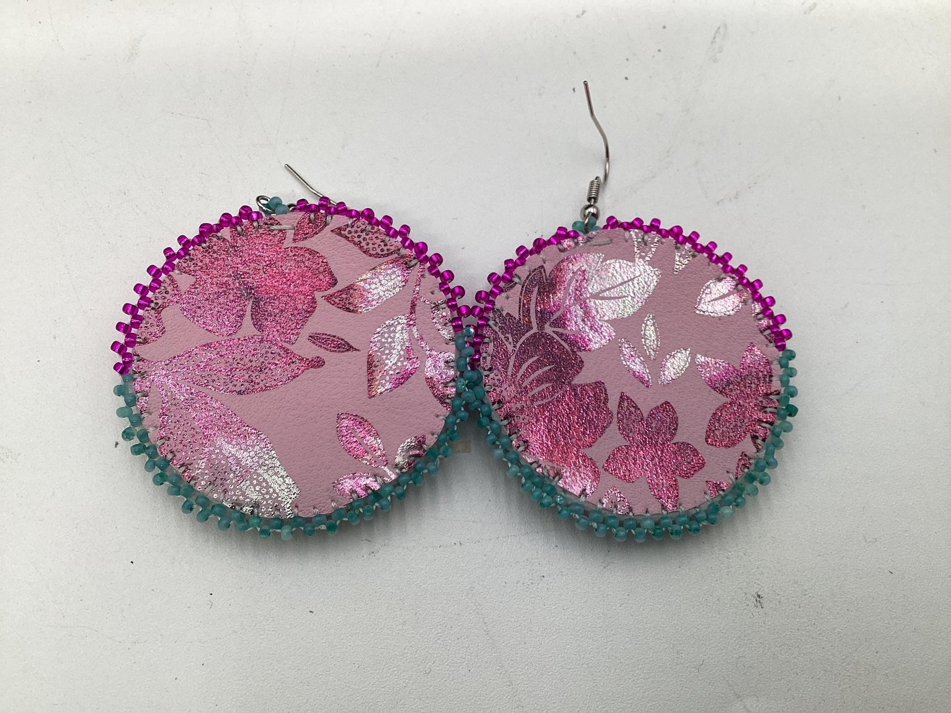 Handmade Beaded Earrings: Anishinaabe Ojibwe Beadwork