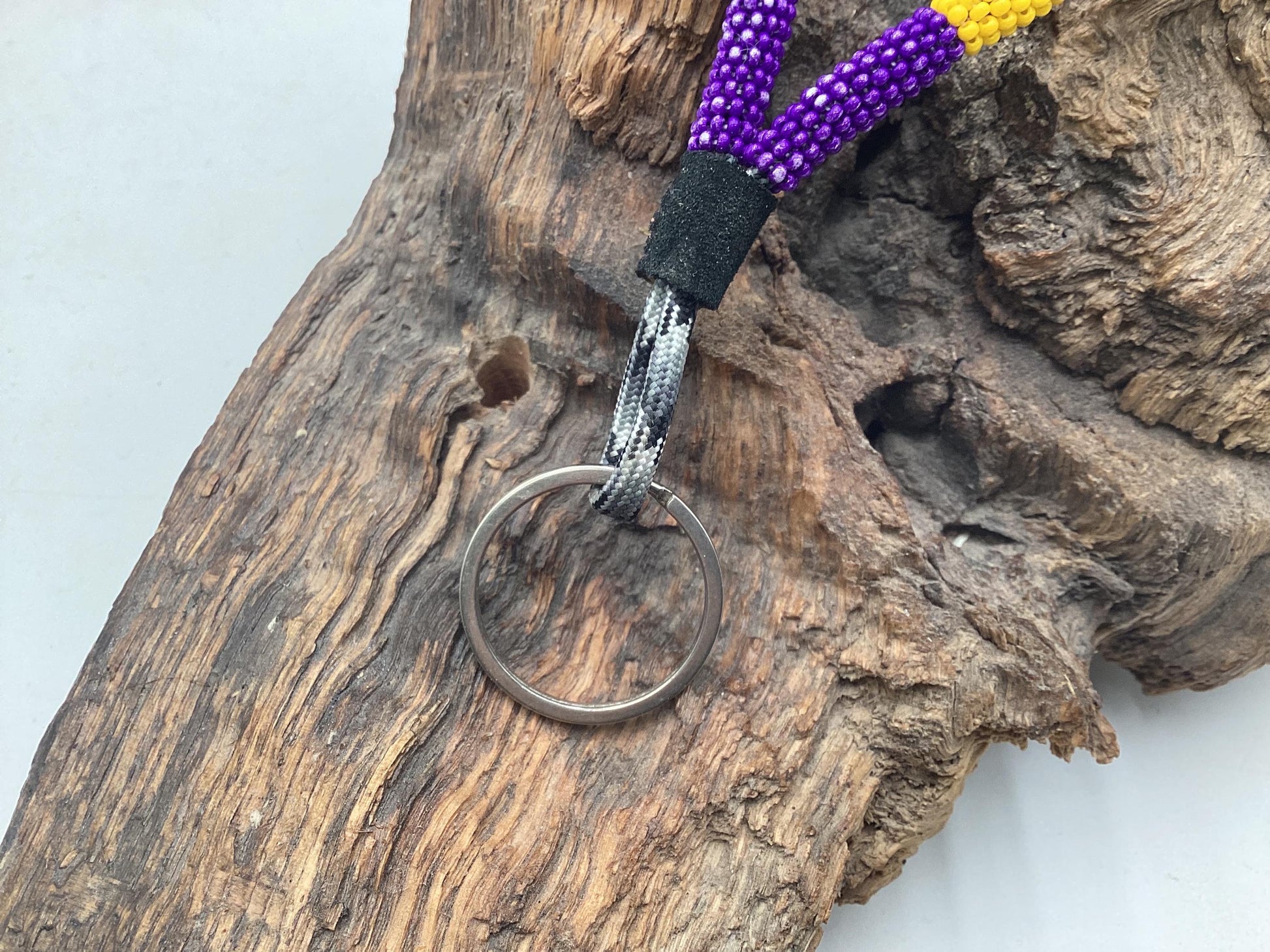 Keychain - Hand Beaded - Anishinaabe/Ojibway Made- Free Shipping