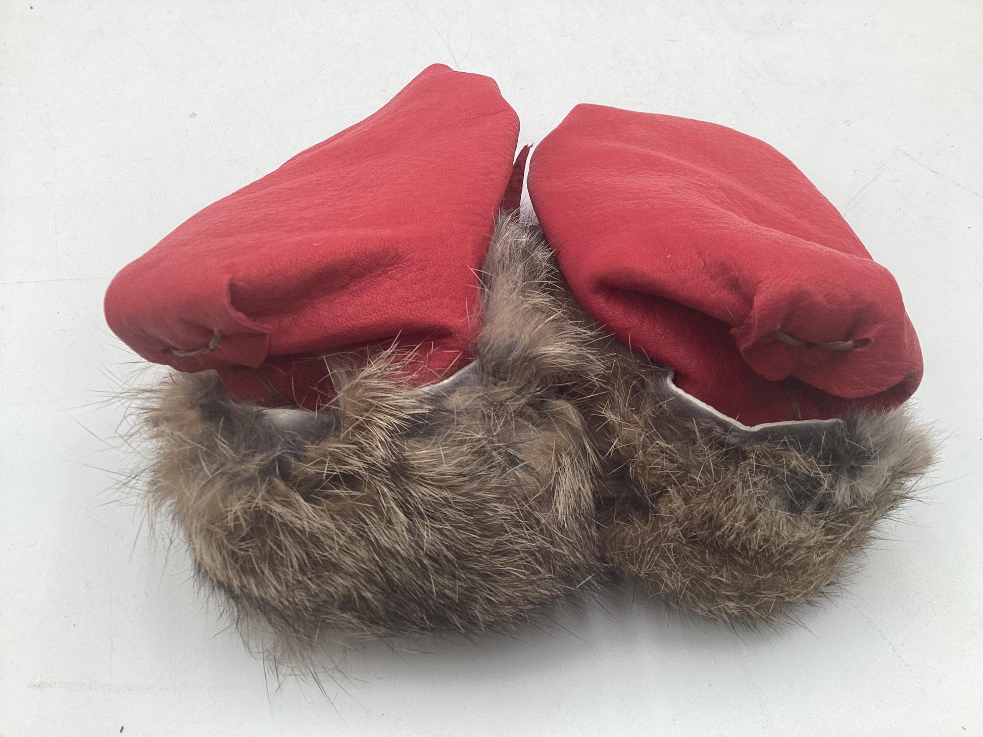 Handmade Baby Leather Red Moccasins – Ojibwe Anishinaabe Pucker Toe Style