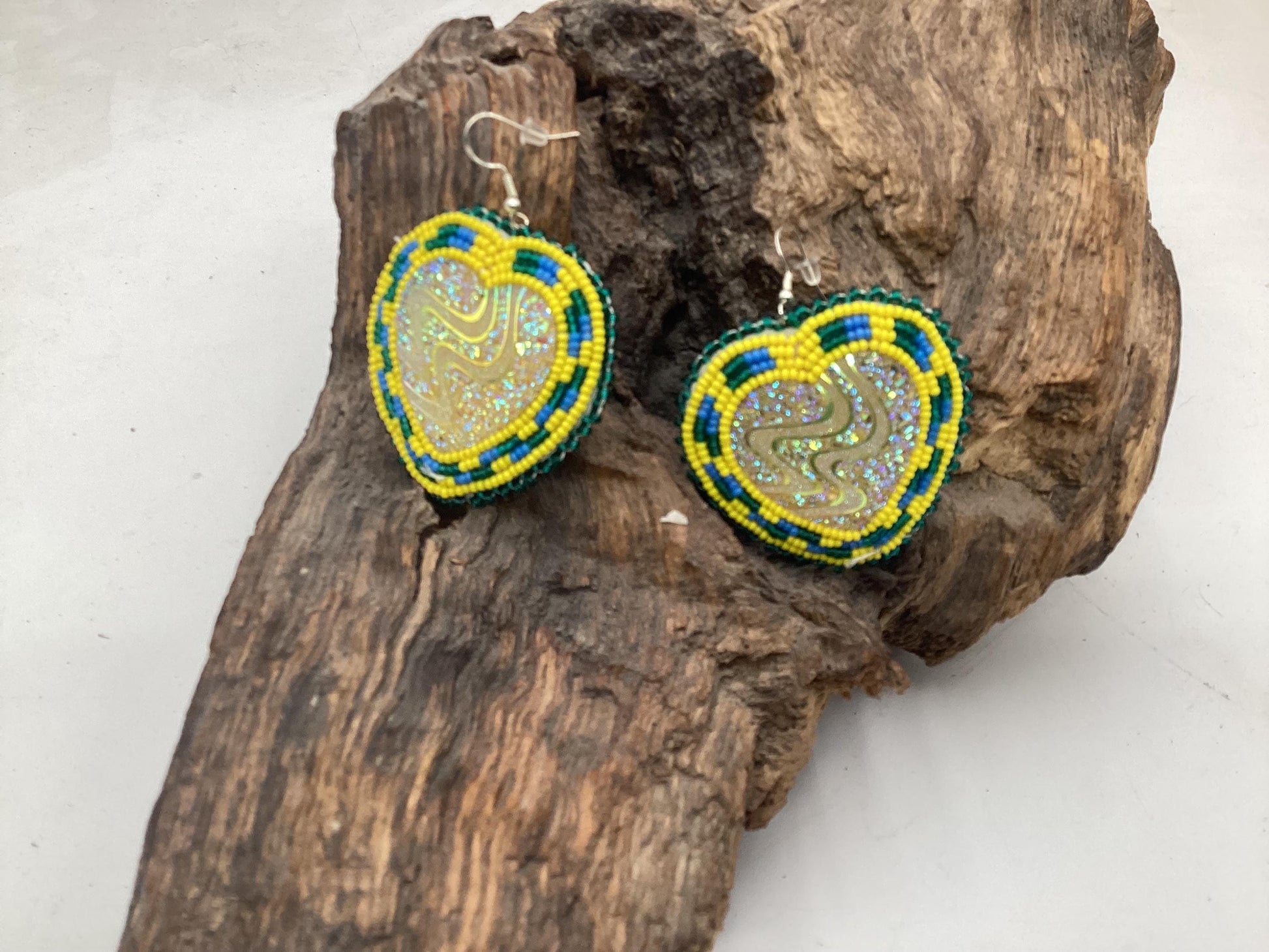 Shimmering Hearts Beaded Earrings - Indigenous Made