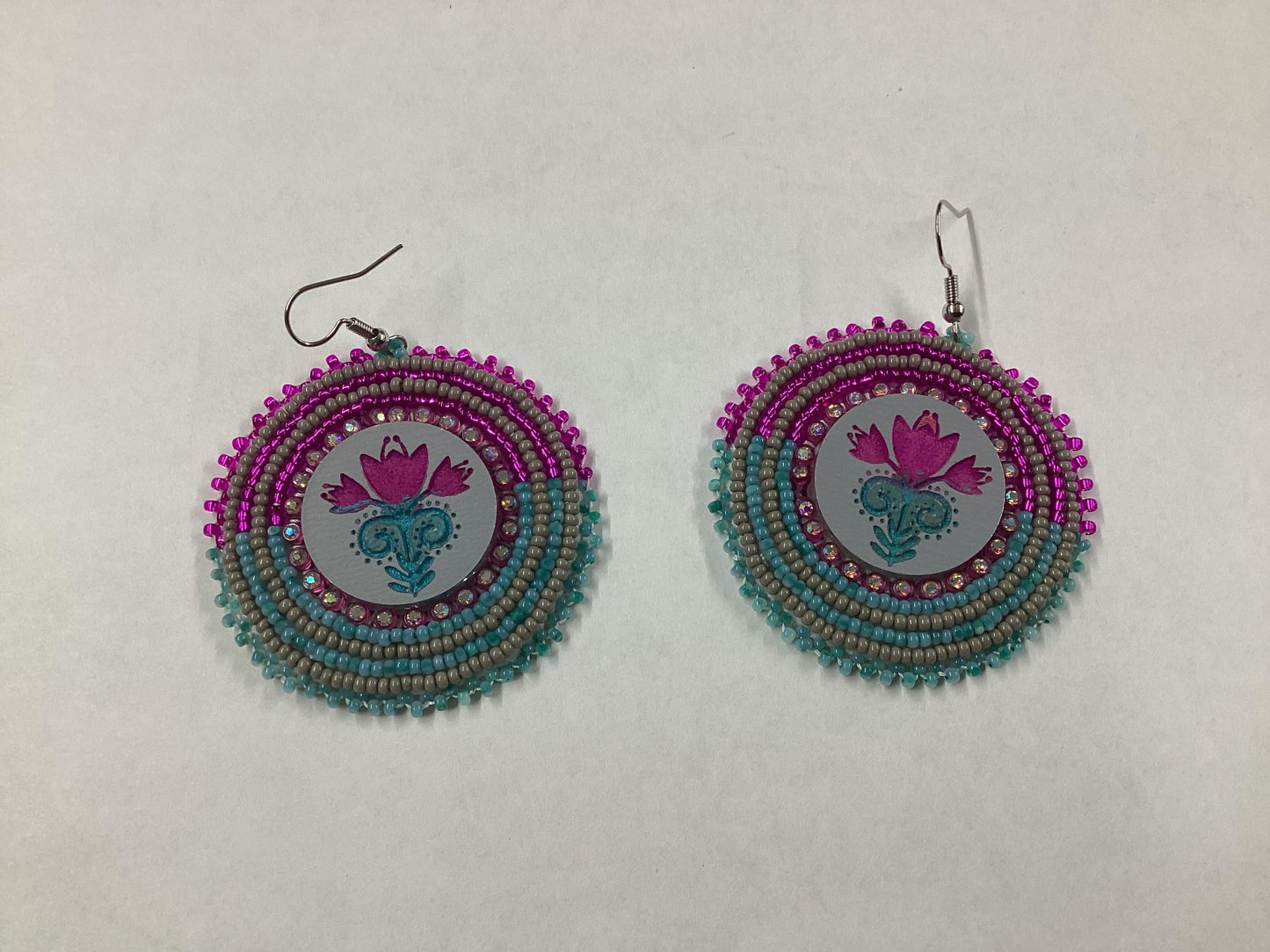 Handmade Beaded Earrings: Anishinaabe Ojibwe Beadwork