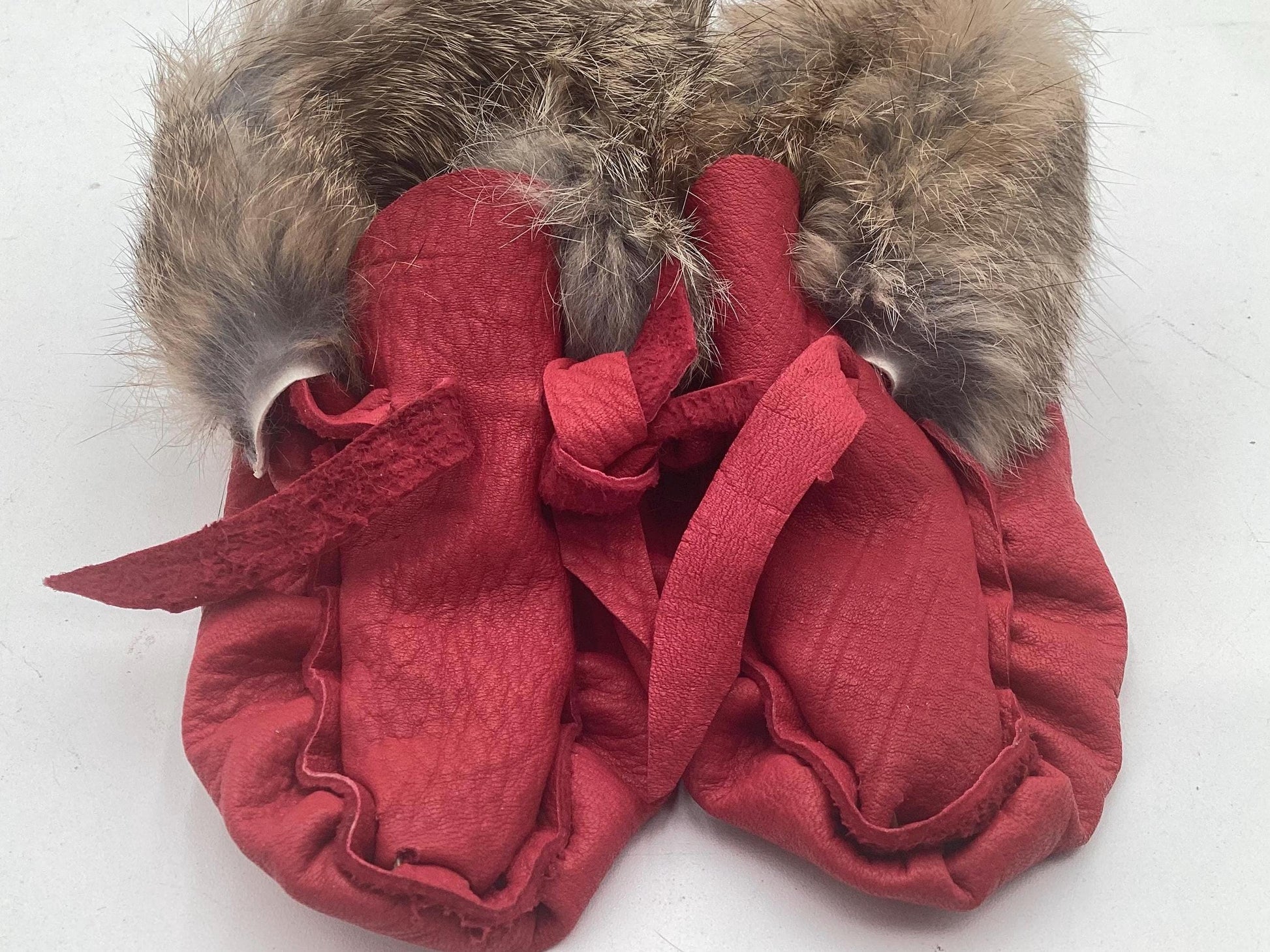 Handmade Baby Leather Red Moccasins – Ojibwe Anishinaabe Pucker Toe Style