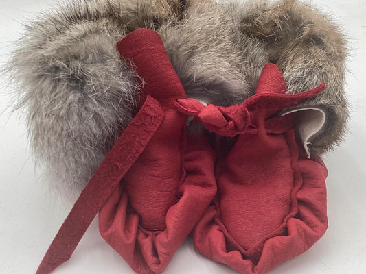 Handmade Baby Leather Red Moccasins – Ojibwe Anishinaabe Pucker Toe Style