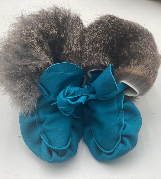 Handmade Baby Leather Blue Moccasins – Ojibwe Anishinaabe Pucker Toe Style