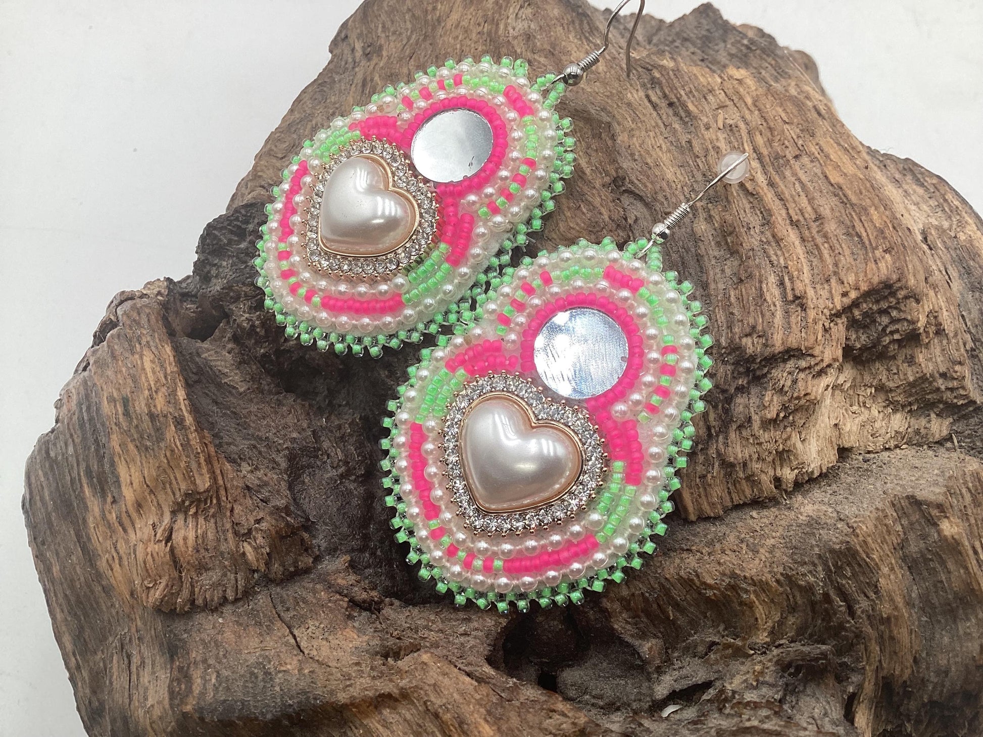 Handmade Beaded Heart Earrings – White Earth Nation Artisan