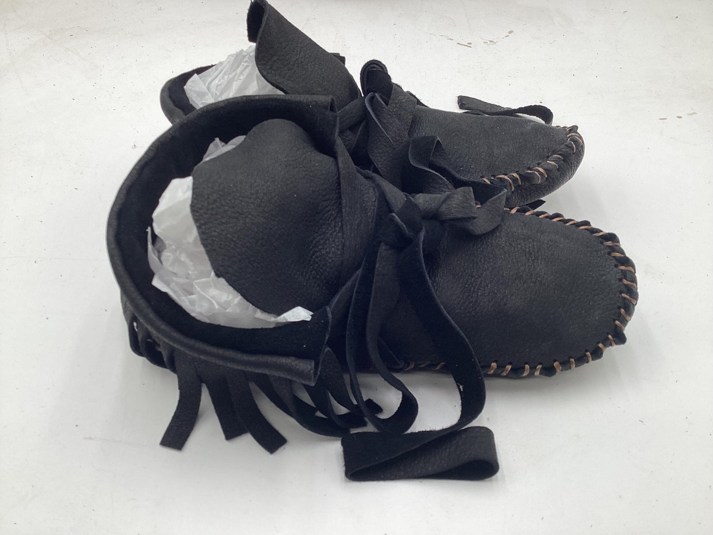 Handmade Black Leather Moccasins – Anishinaabe/Ojibwe Artisan, Size 7/8