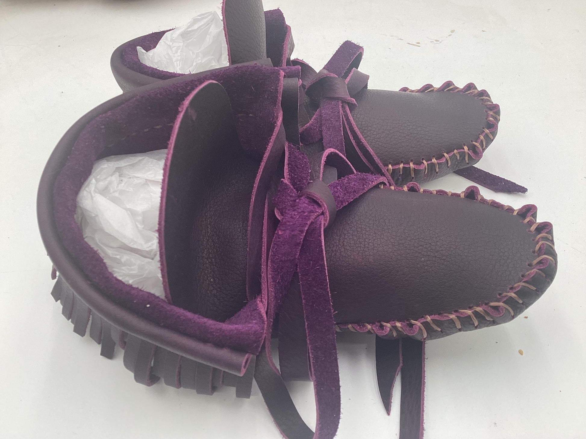 Handmade Purple Leather Moccasins – Anishinaabe/Ojibwe Artisan, Size 10/11