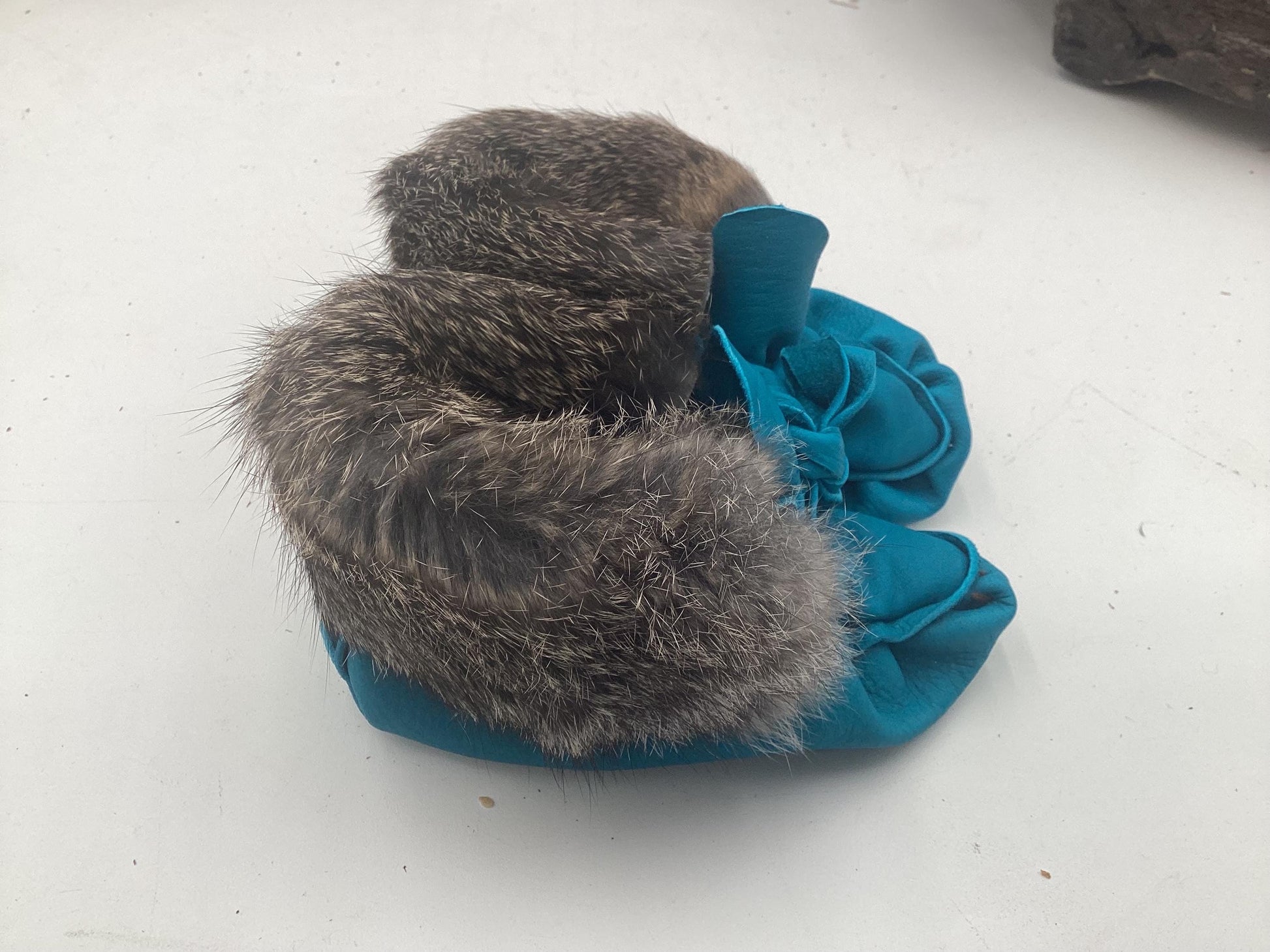 Handmade Baby Leather Blue Moccasins – Ojibwe Anishinaabe Pucker Toe Style
