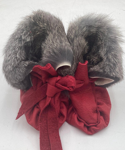 Handmade Baby Leather Red Moccasins – Ojibwe Anishinaabe Pucker Toe Style