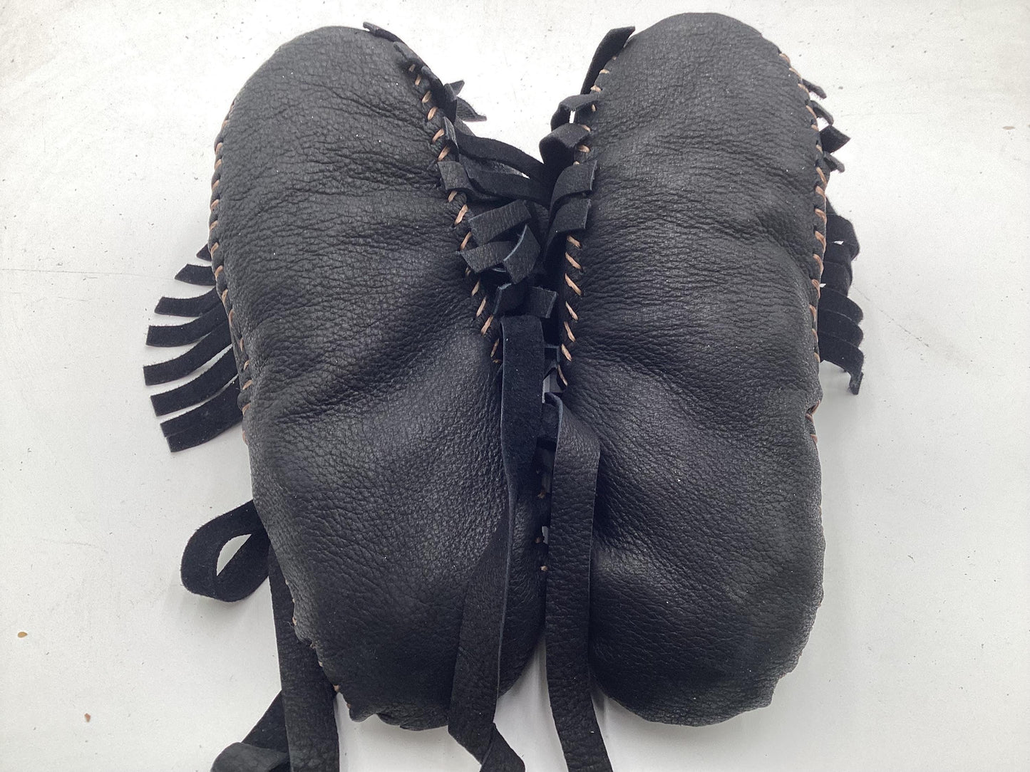 Handmade Black Leather Moccasins – Anishinaabe/Ojibwe Artisan, Size 7/8