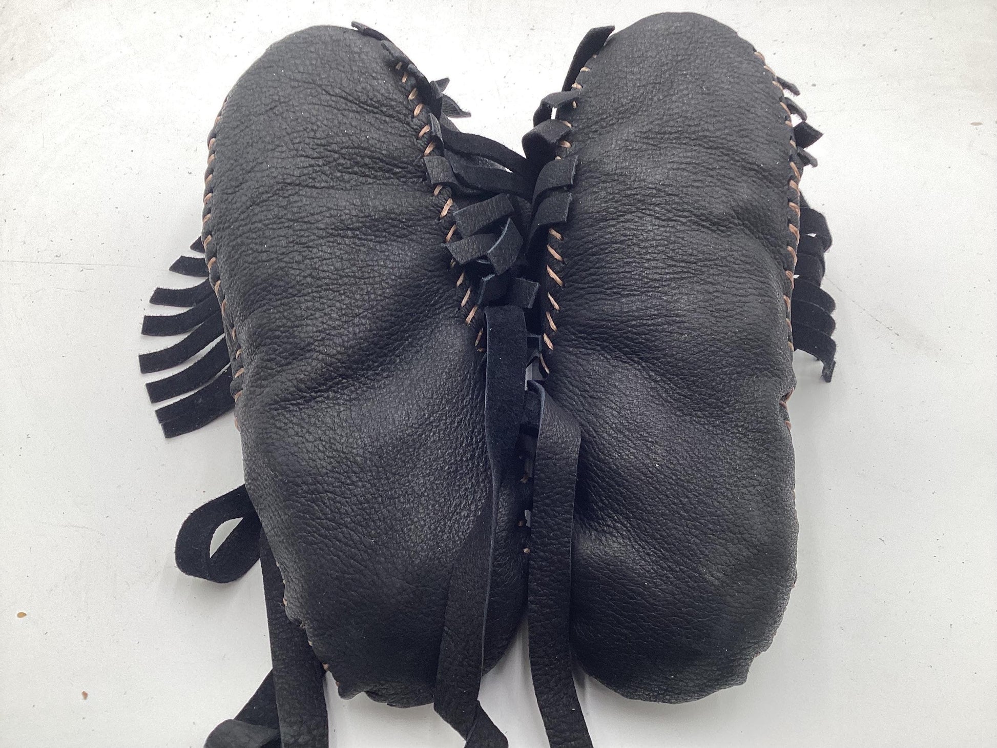 Handmade Black Leather Moccasins – Anishinaabe/Ojibwe Artisan, Size 7/8