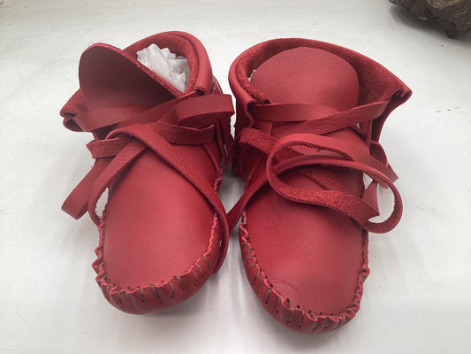 Handmade Red Leather Moccasins – Anishinaabe/Ojibwe Artisan, Size 10/11