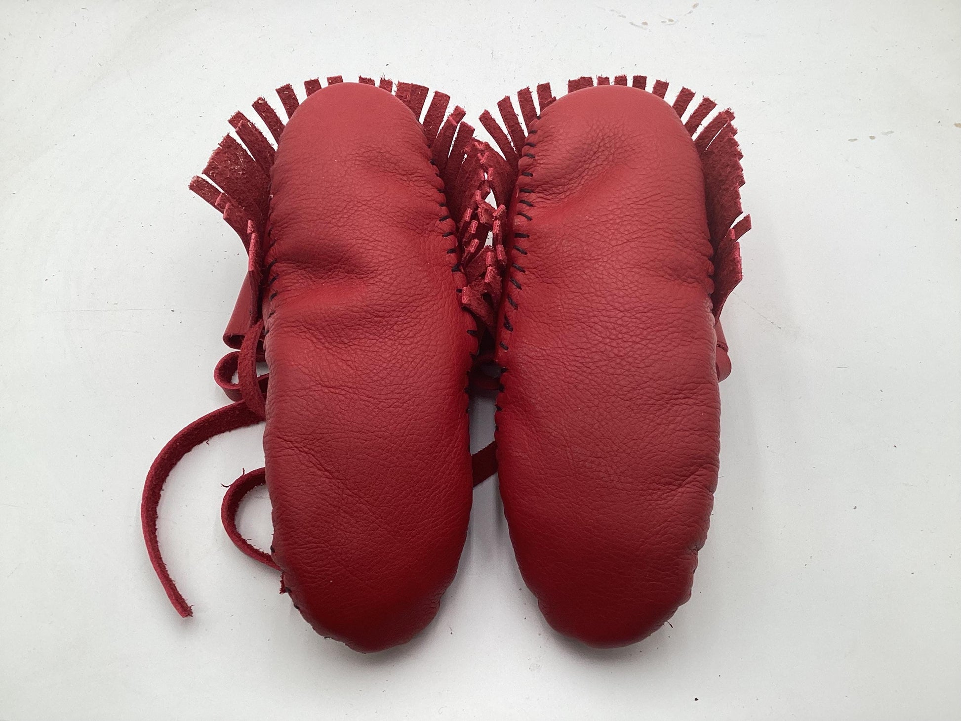 Handmade Red Leather Moccasins – Anishinaabe/Ojibwe Artisan, Size: M/L