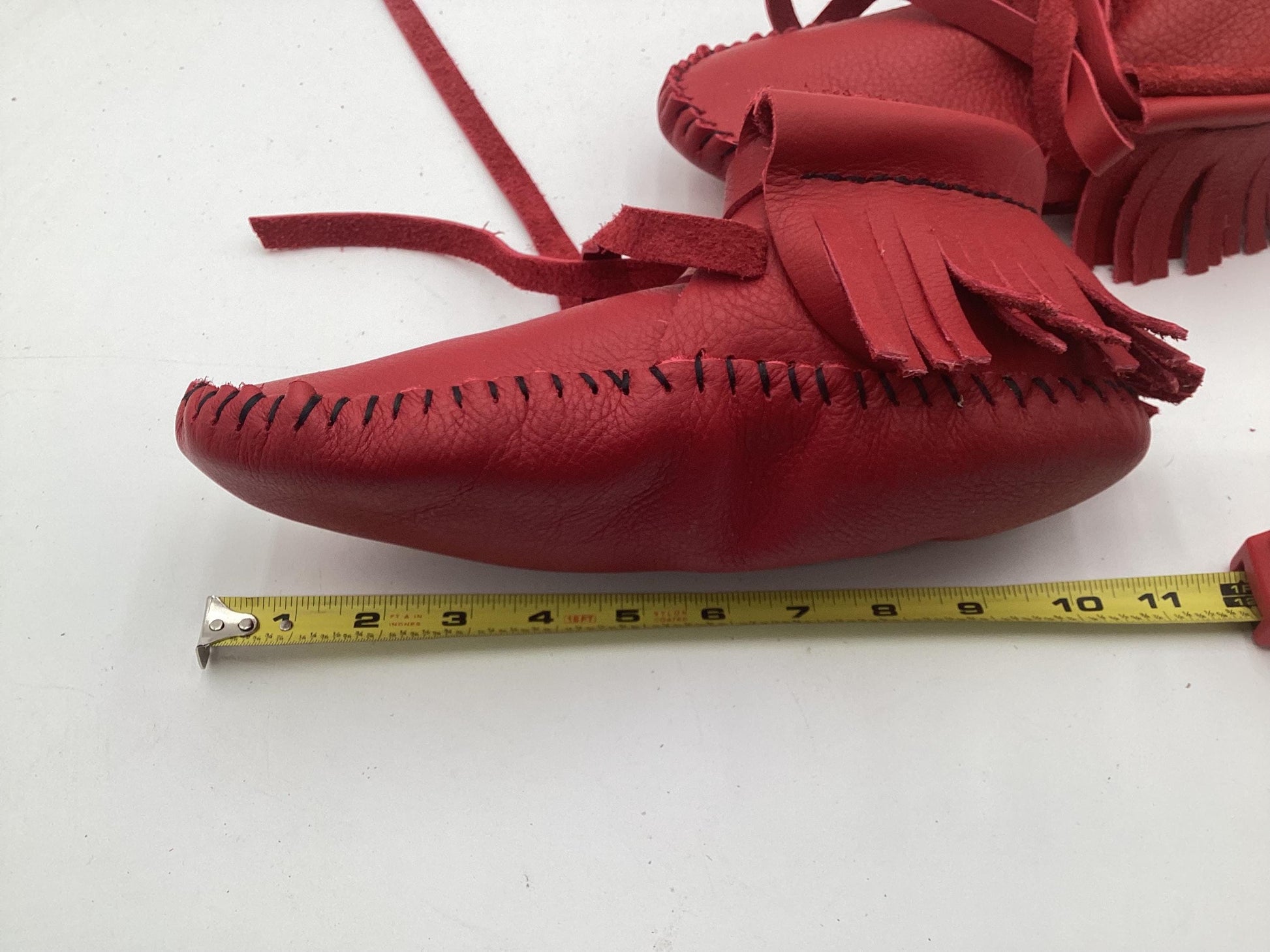 Handmade Red Leather Moccasins – Anishinaabe/Ojibwe Artisan, Size: M/L