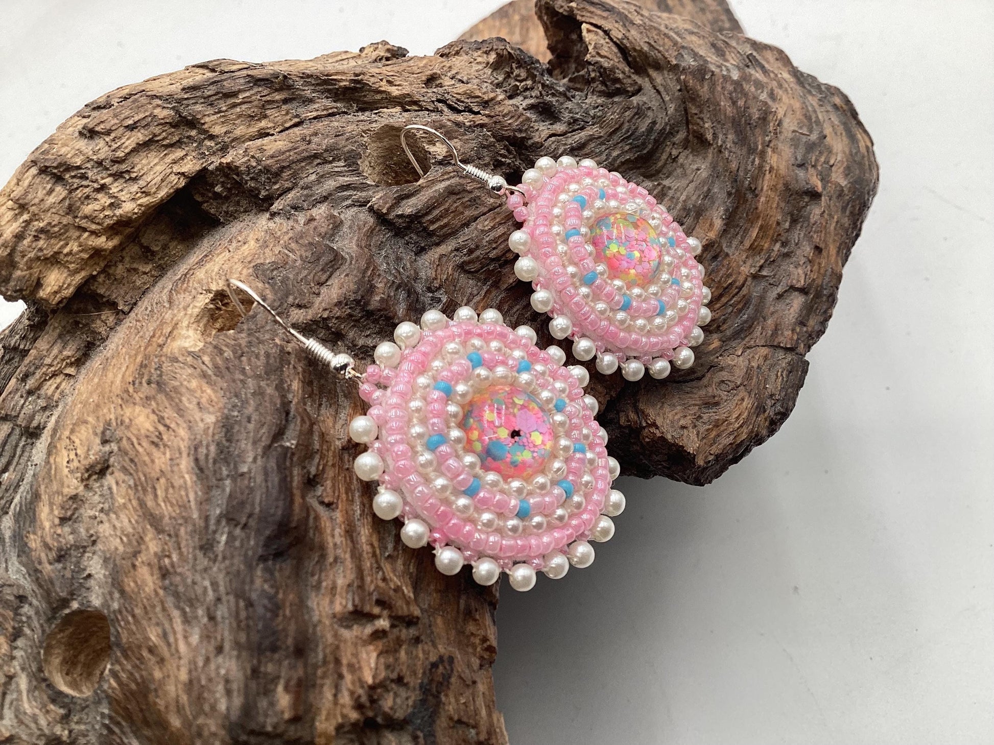 Hand Beaded Pink and Pearl Bead Earrings: Anishinaabe/Ojibwe Beadwork