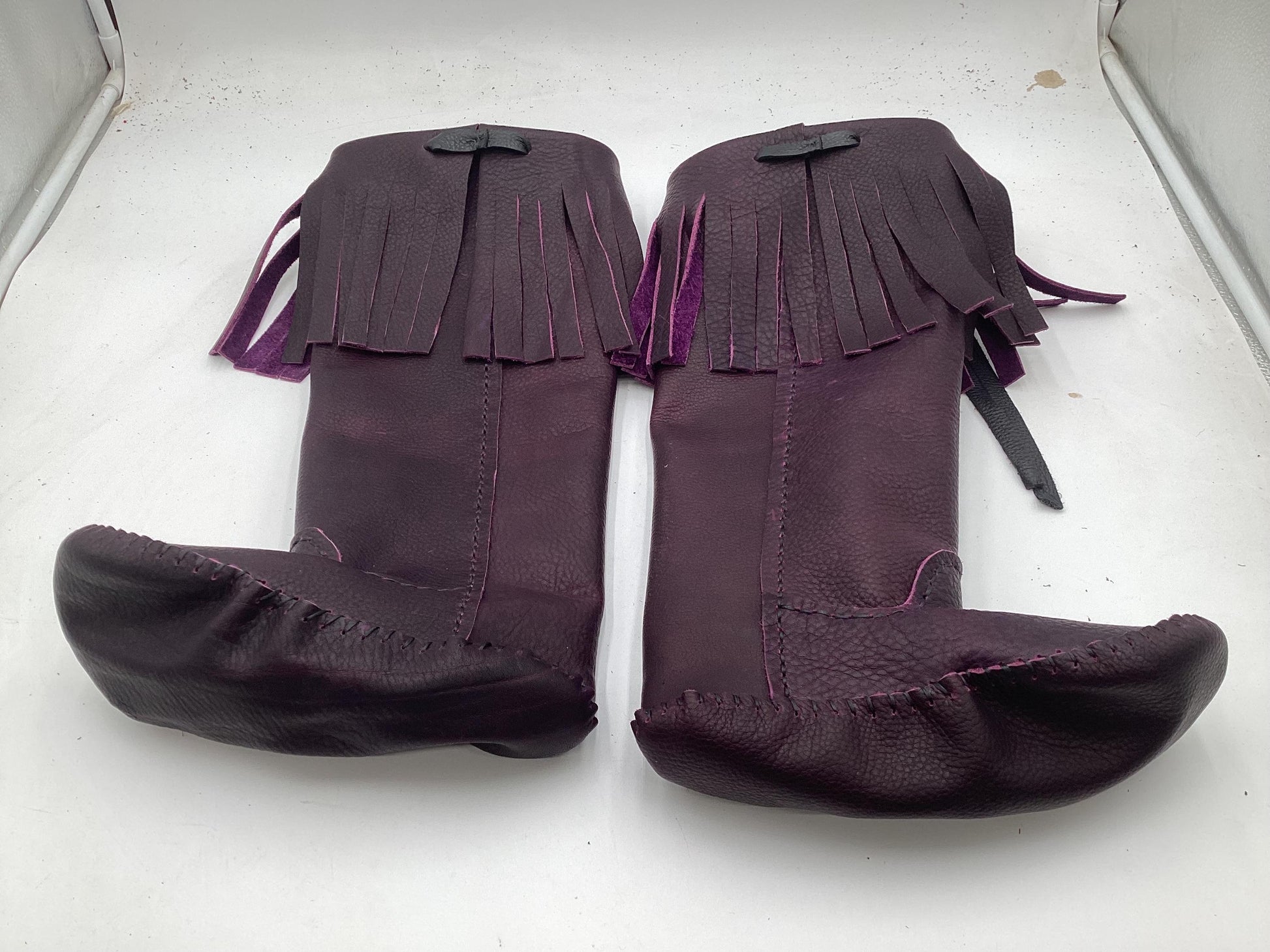 Anishinaabe Ojibwe Handmade Purple Leather Moccasin Boots –