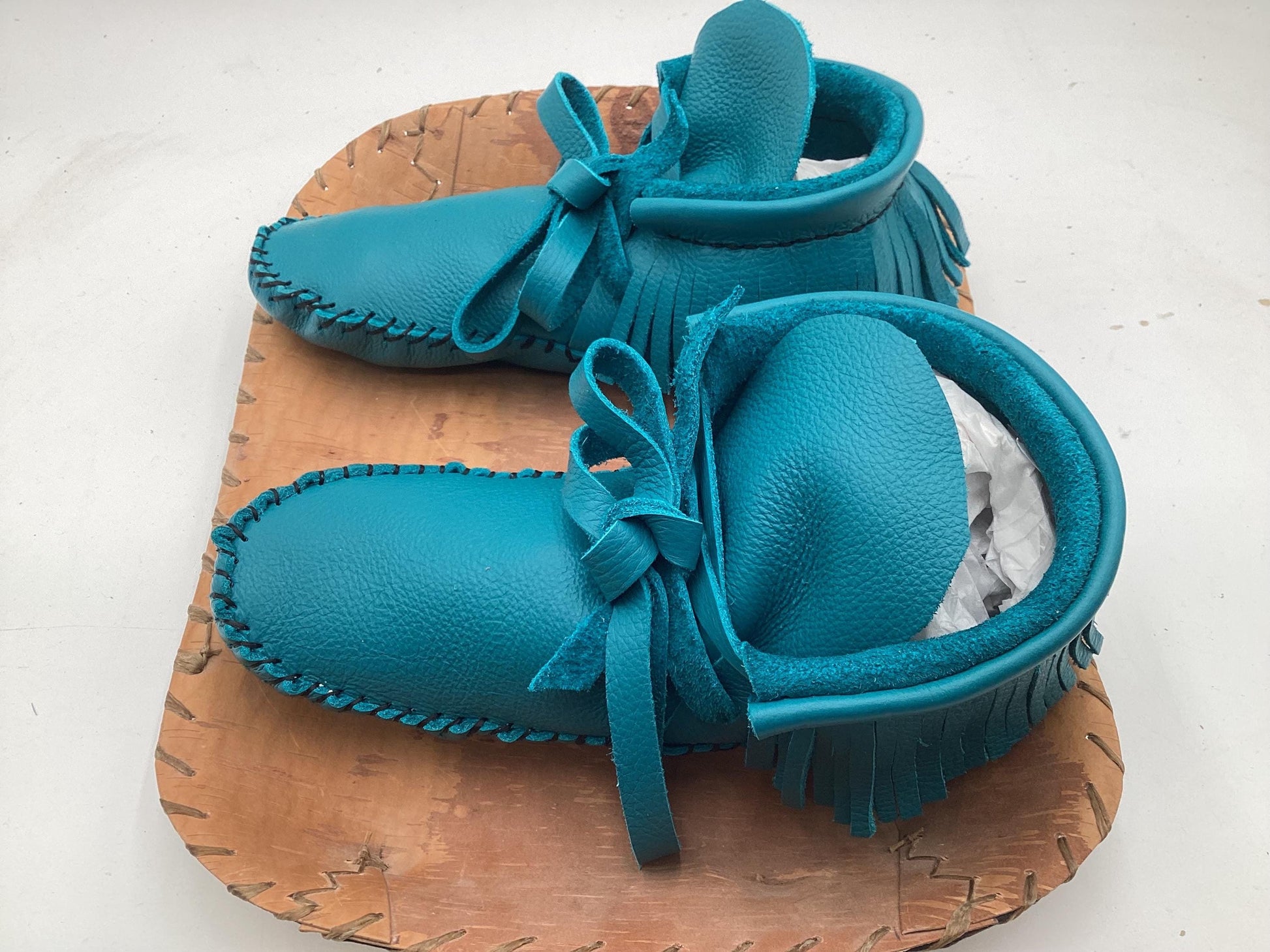 Handmade Blue Leather Moccasins – Anishinaabe/Ojibwe Artisan. Size: XL