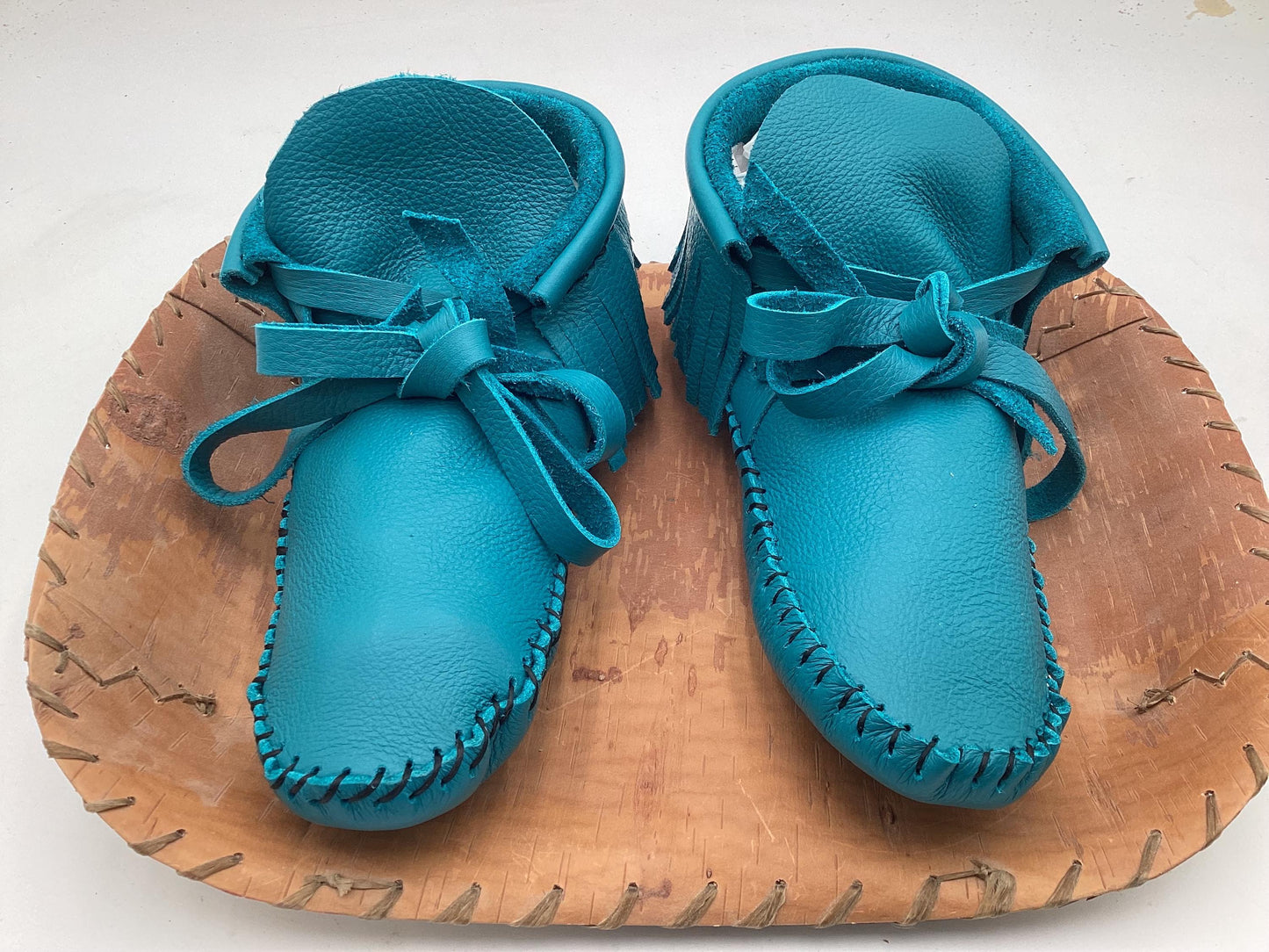 Handmade Blue Leather Moccasins – Anishinaabe/Ojibwe Artisan. Size: XL
