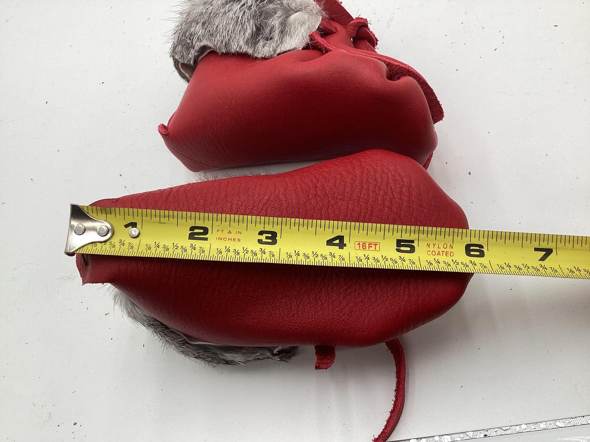 Handmade Red Leather Toddler Moccasins – Ojibwe Anishinaabe Pucker Toe Style. Size Small