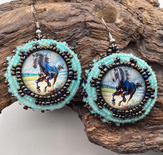 Hand Beaded Horse Earrings: Anishinaabe/Ojibwe Beadwork
