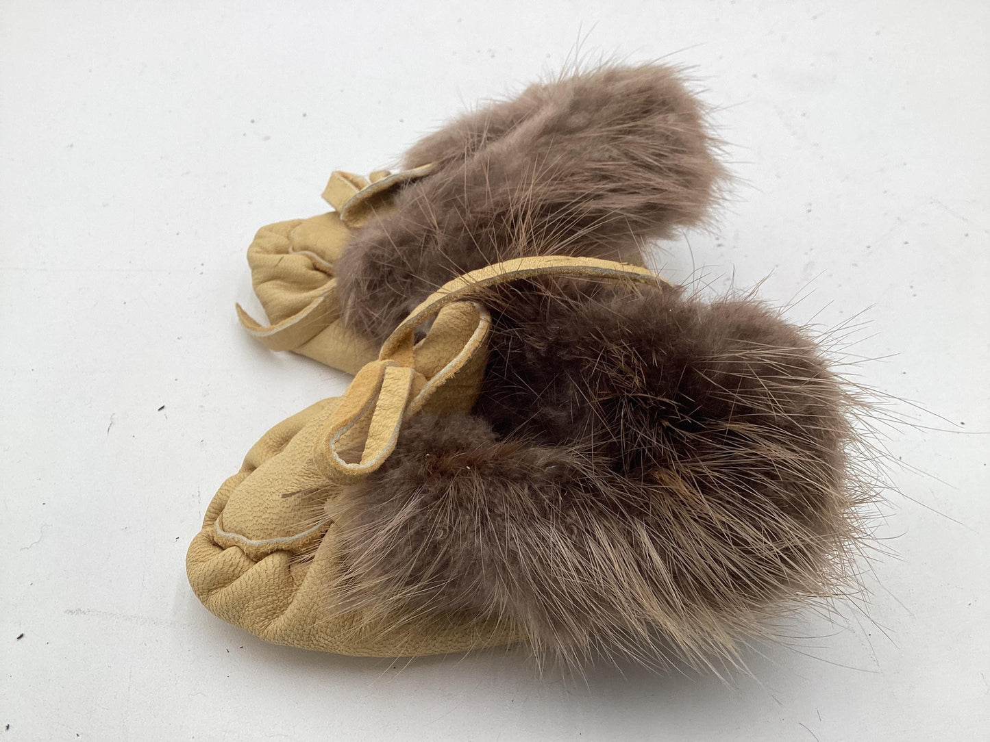 Handmade Fur & Leather Baby Moccasins – Ojibwe Rabbit Fur Trim
