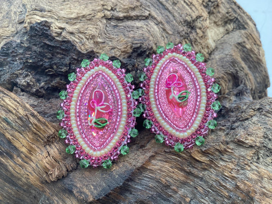 Hand Beaded Flower Center Earrings: Anishinaabe/Ojibwe Beadwork