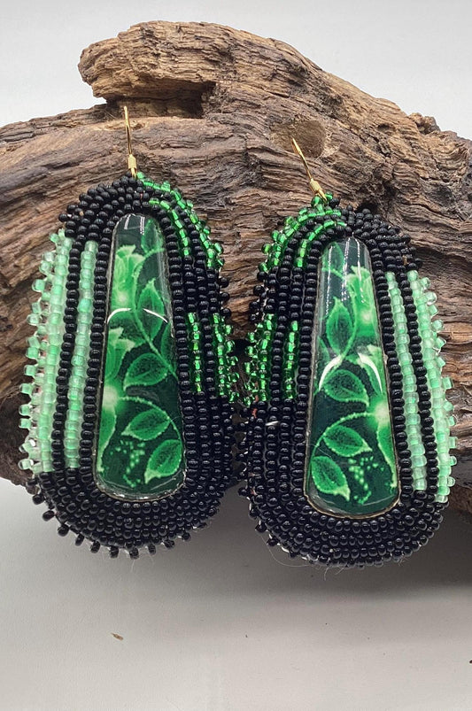 Green Hand Beaded Earrings - Authentic Anishinaabe/Ojibwe Beadwork
