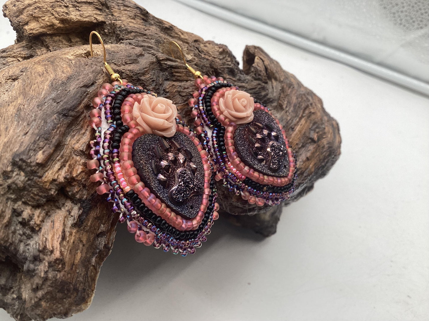 Double Center Bear Claw Heart Hand Beaded Earrings - Authentic Anishinaabe/Ojibwe Beadwork - Free Shipping